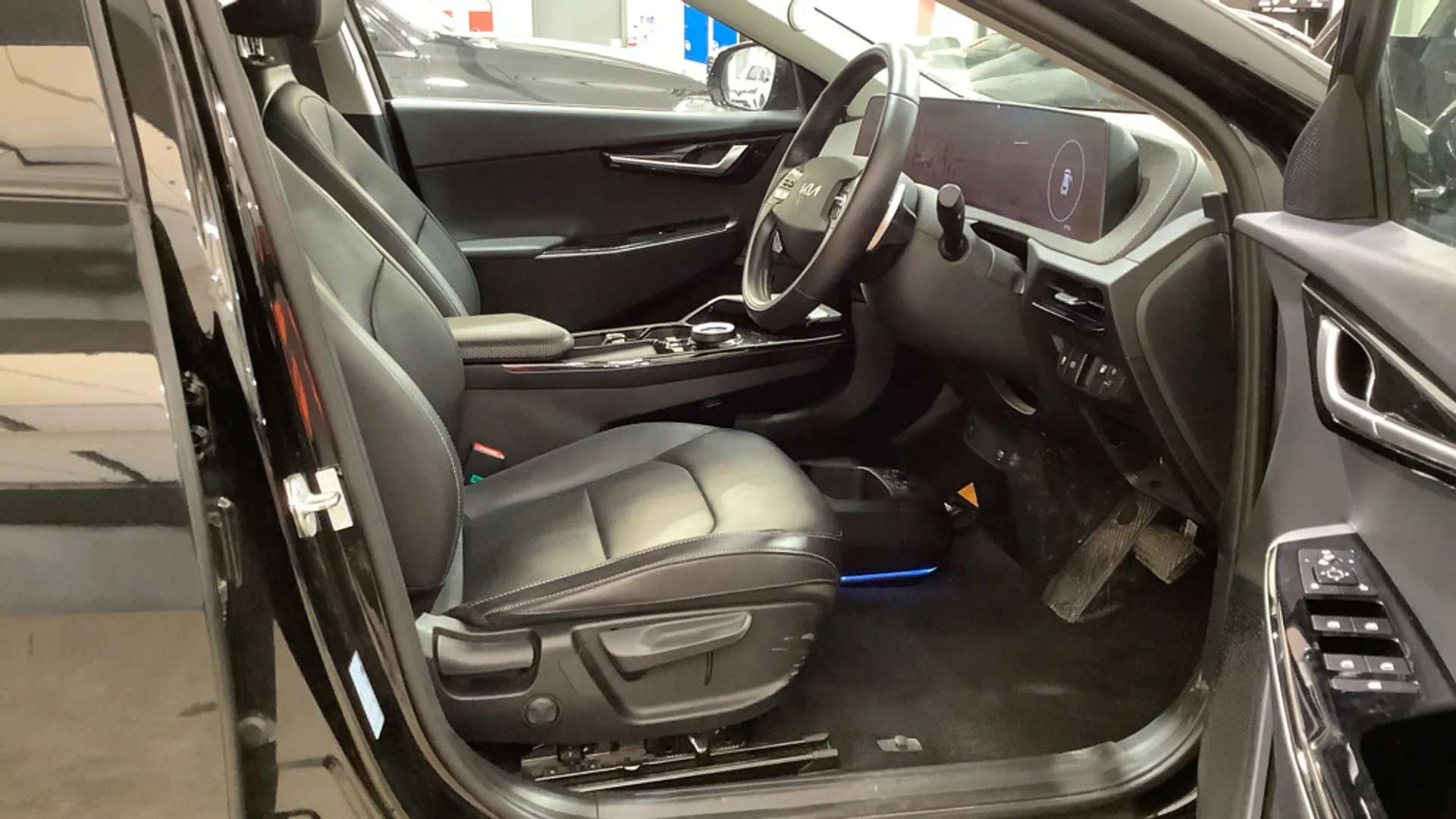 2023 KIA EV6 2023 KIA EV6