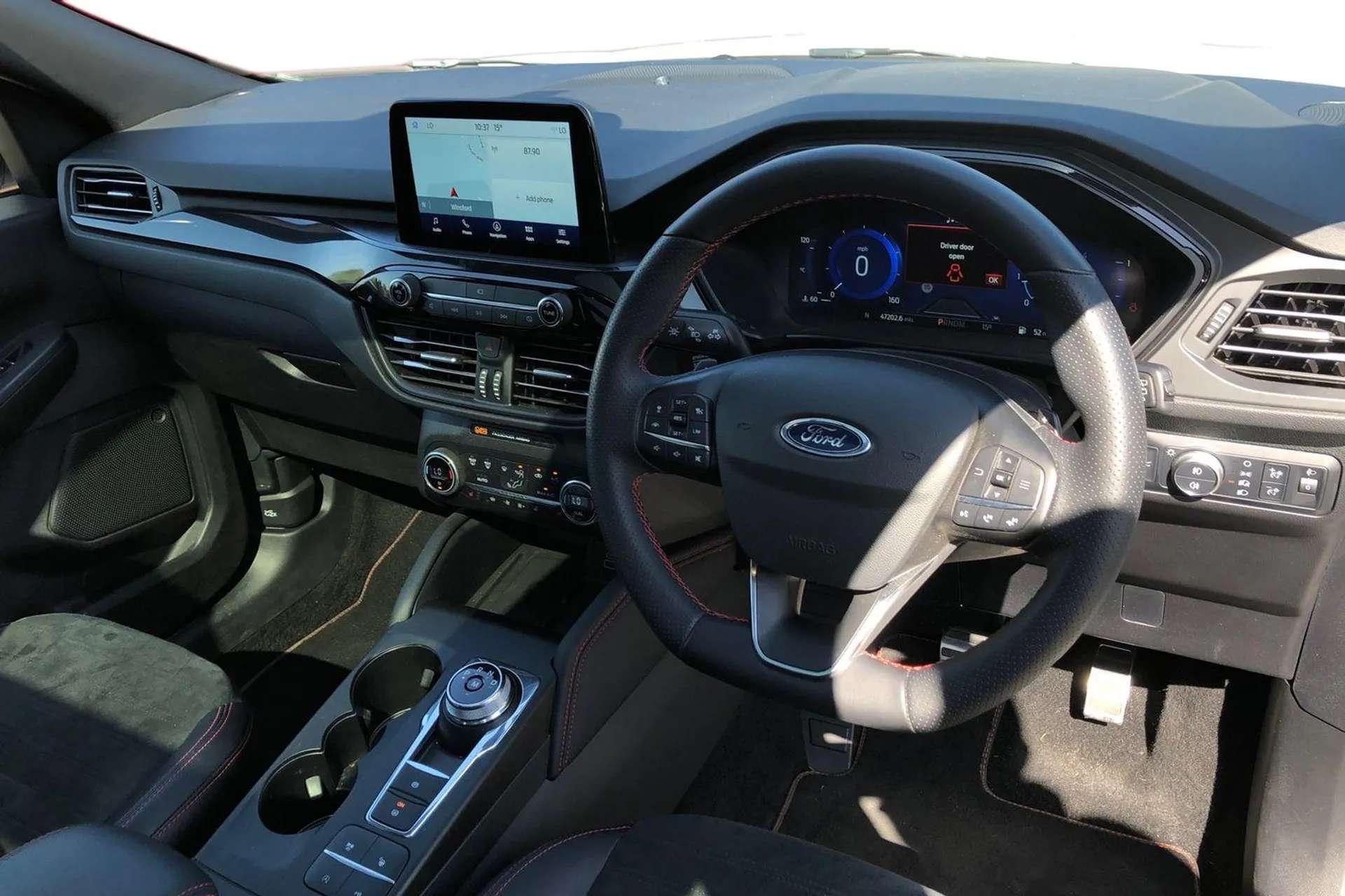A 2022 FORD KUGA 2.0 EcoBlue 190 ST-Line X Edition 5dr Auto AWD [Power folding heated door mirrors with puddle lights, Hands free power tailgate, Lane keeping aid with A 2022 FORD KUGA 2.0 EcoBlue 190 ST-Line X Edition 5dr Auto AWD [Power folding heated door mirrors with puddle lights, Hands free power tailgate, Lane keeping aid with