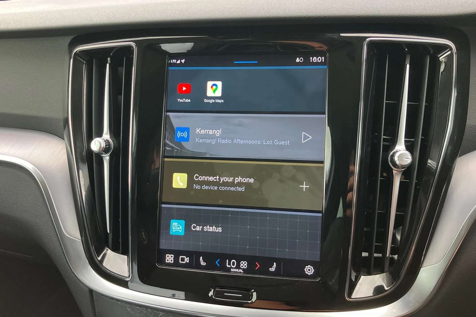 2023 VOLVO V60 2023 VOLVO V60