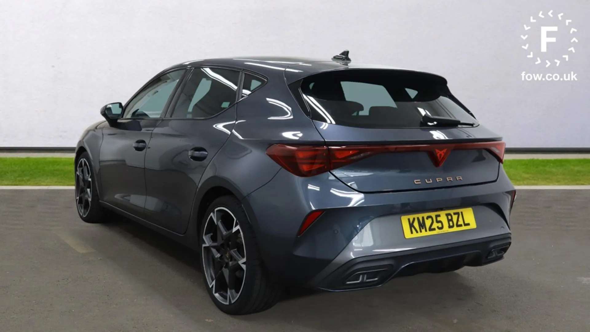 2025 CUPRA LEON 2025 CUPRA LEON