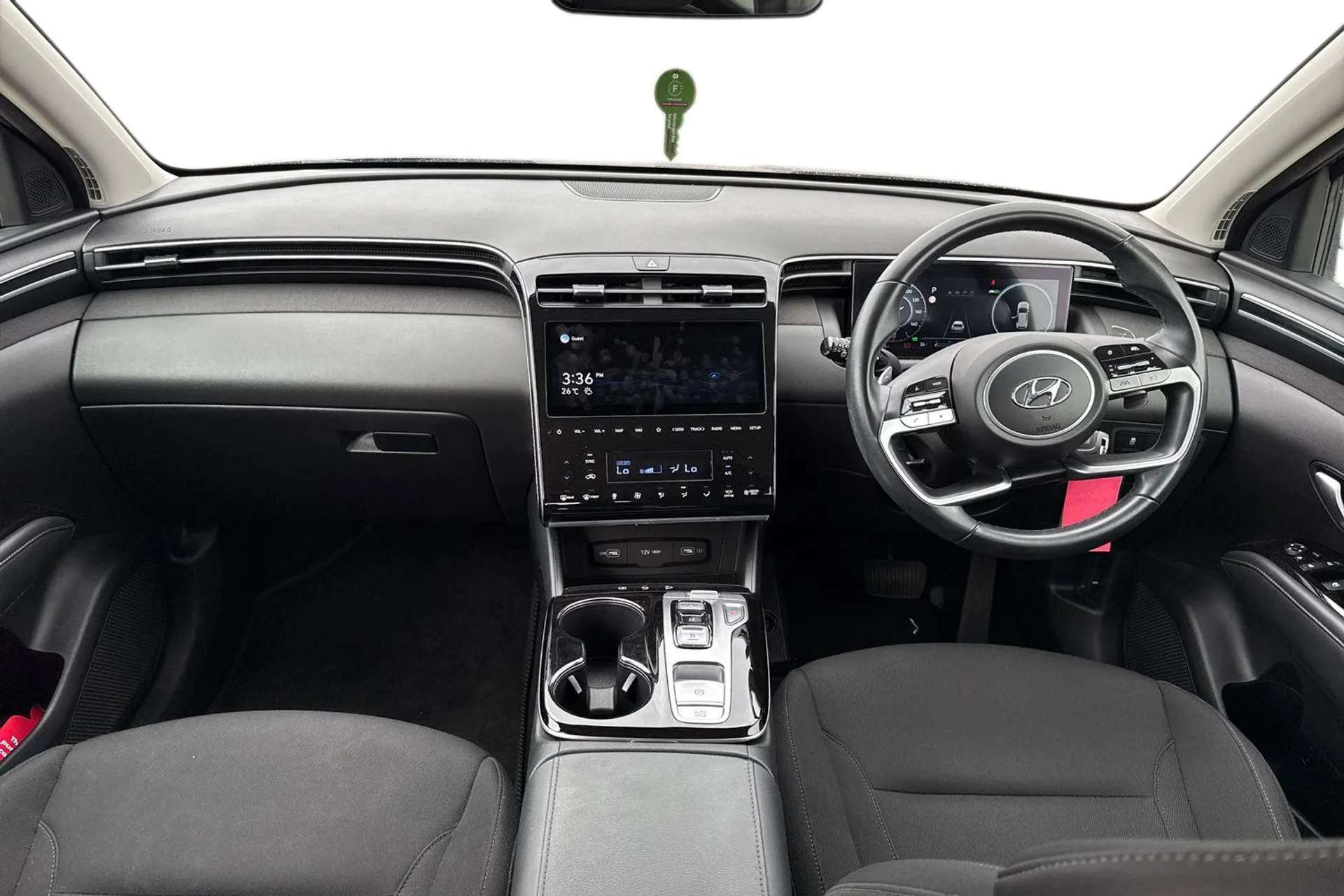 A 2021 HYUNDAI TUCSON 1.6 TGDi Hybrid 230 SE Connect 5dr 2WD Auto [ Reversing camera , Multi-Collision braking , 17" Alloy wheels , Rear parking sensors , Bluetooth system A 2021 HYUNDAI TUCSON 1.6 TGDi Hybrid 230 SE Connect 5dr 2WD Auto [ Reversing camera , Multi-Collision braking , 17" Alloy wheels , Rear parking sensors , Bluetooth system