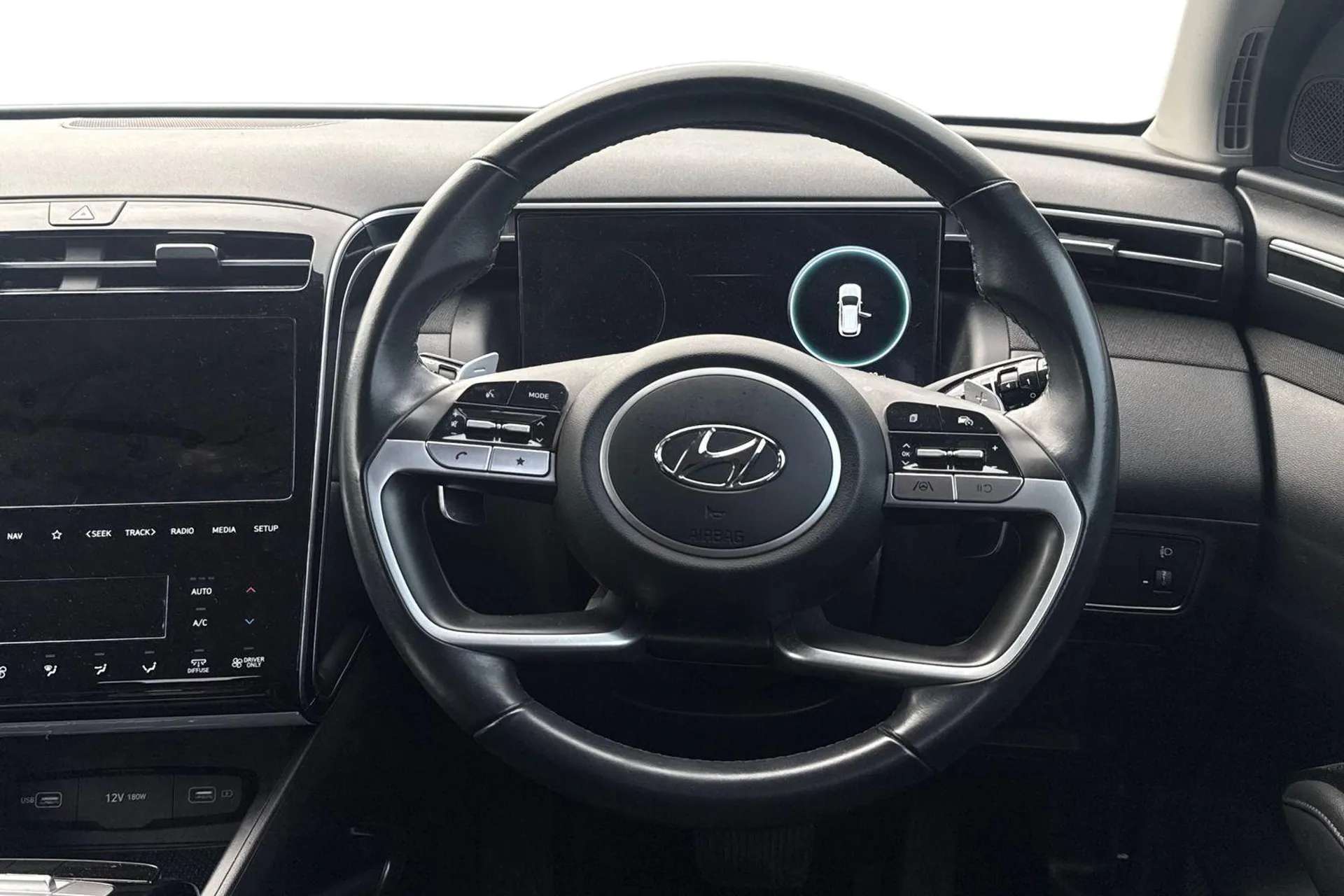A 2021 HYUNDAI TUCSON 1.6 TGDi Hybrid 230 SE Connect 5dr 2WD Auto [ Reversing camera , Multi-Collision braking , 17" Alloy wheels , Rear parking sensors , Bluetooth system A 2021 HYUNDAI TUCSON 1.6 TGDi Hybrid 230 SE Connect 5dr 2WD Auto [ Reversing camera , Multi-Collision braking , 17" Alloy wheels , Rear parking sensors , Bluetooth system