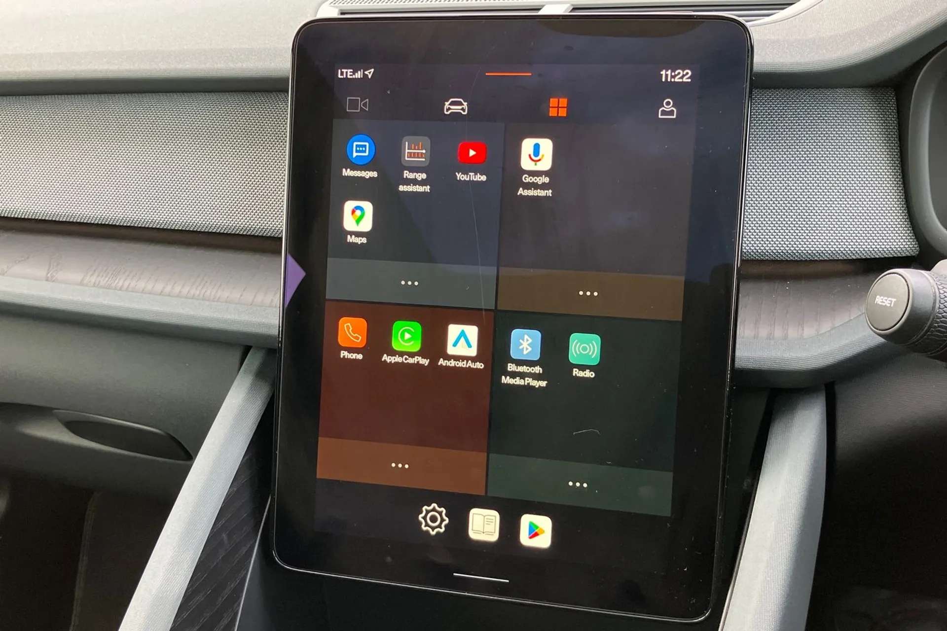 2021 POLESTAR 2 2021 POLESTAR 2