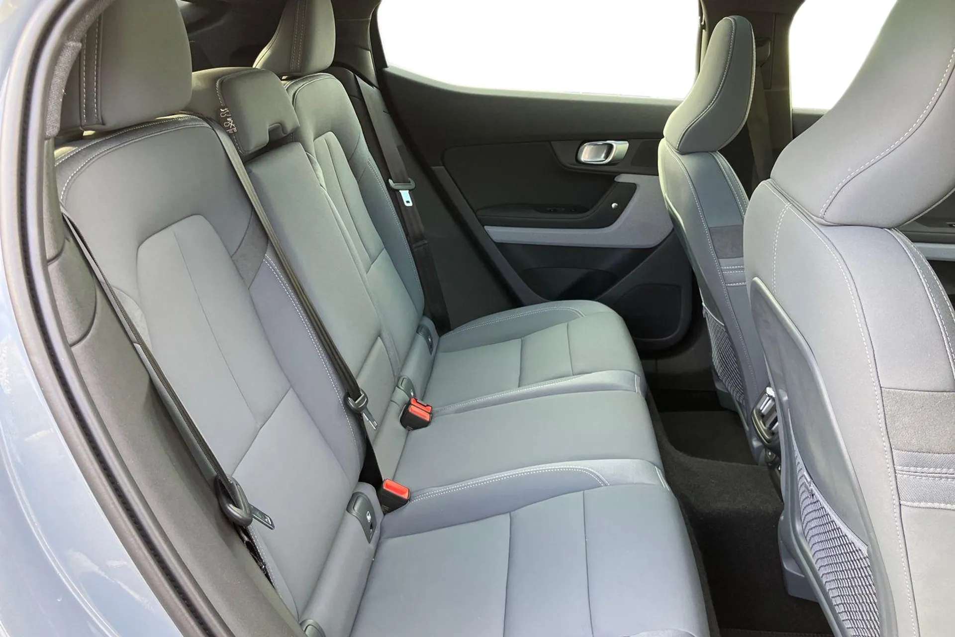 2021 POLESTAR 2 2021 POLESTAR 2