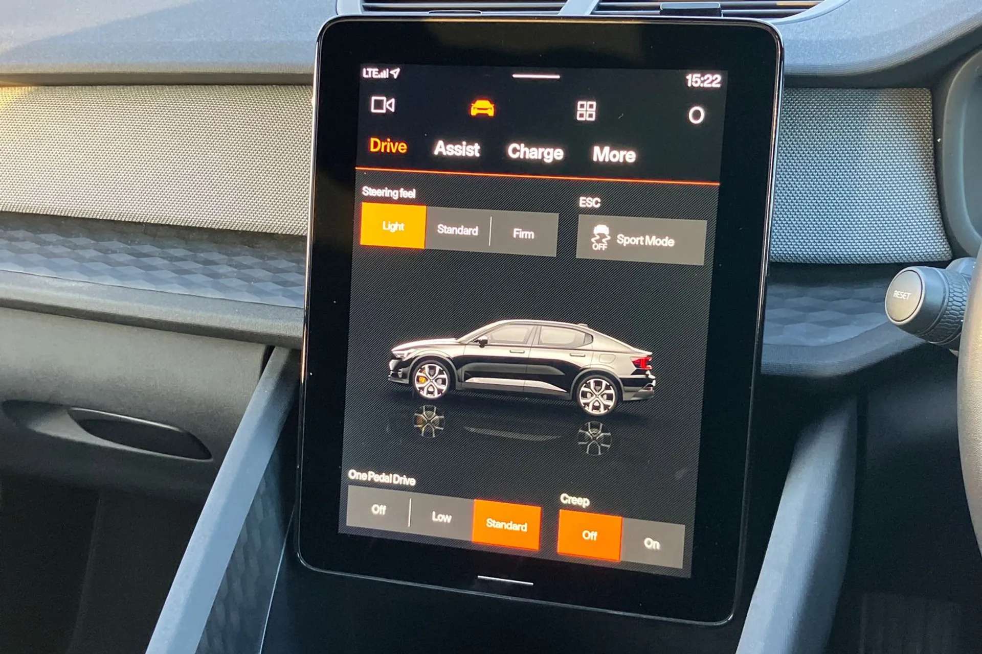 2022 POLESTAR 2 2022 POLESTAR 2