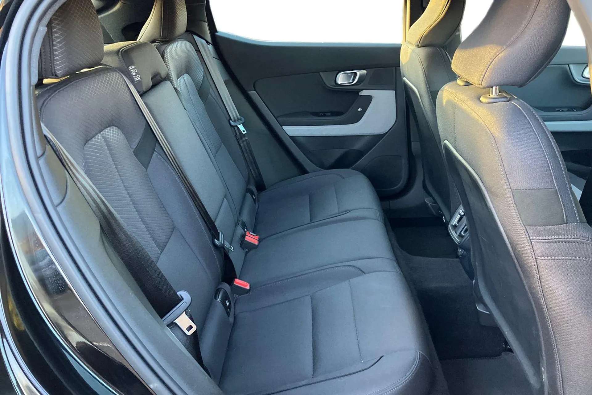 2022 POLESTAR 2 2022 POLESTAR 2