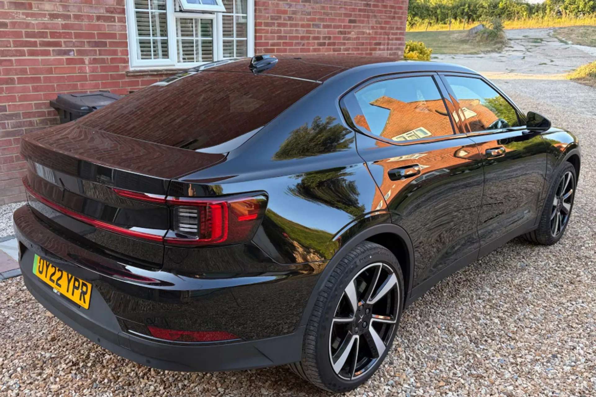 2022 POLESTAR 2 2022 POLESTAR 2