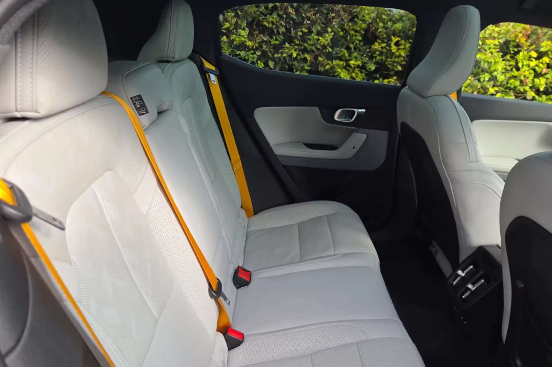 2022 POLESTAR 2 2022 POLESTAR 2