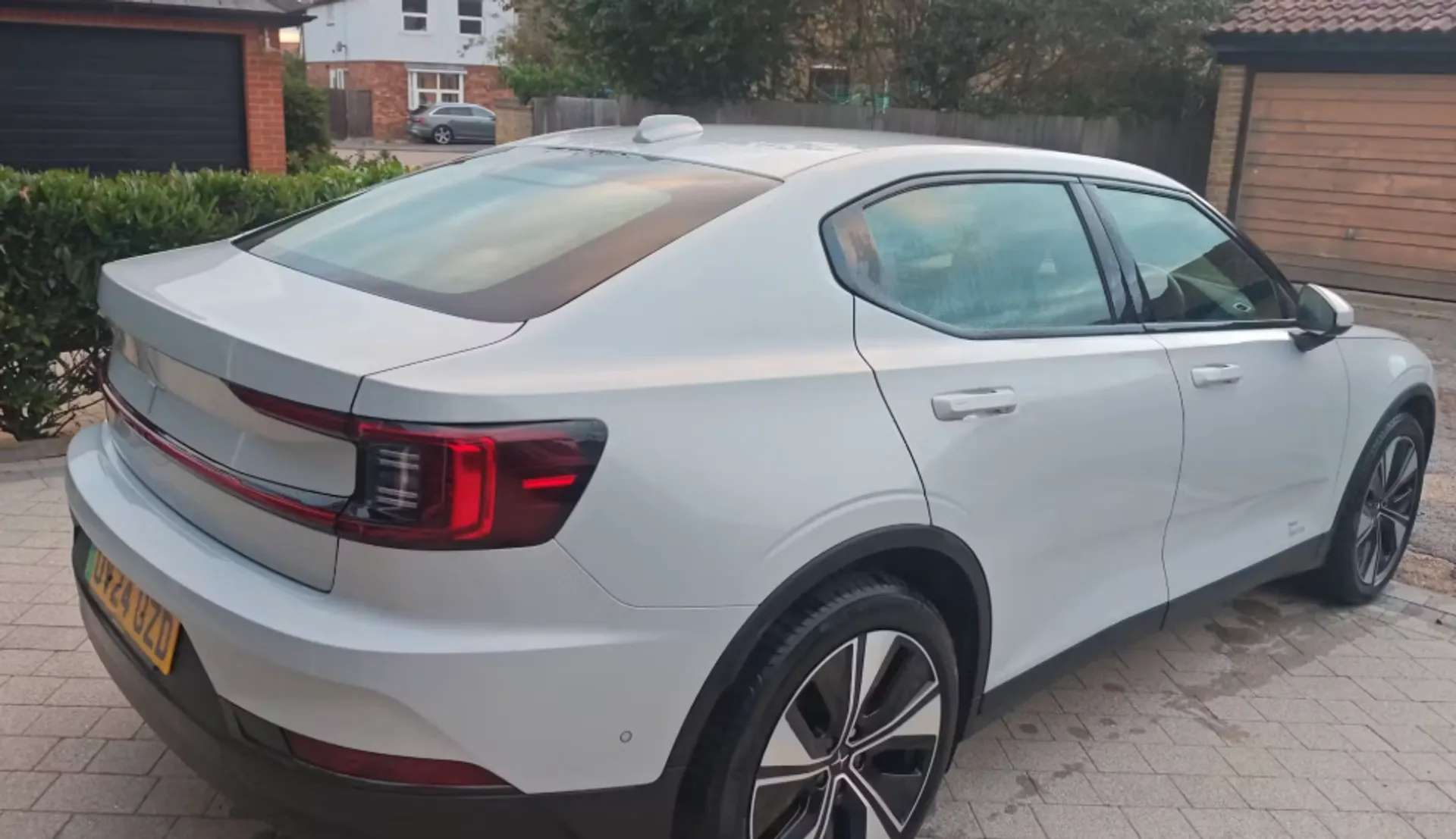 2024 POLESTAR 2 2024 POLESTAR 2