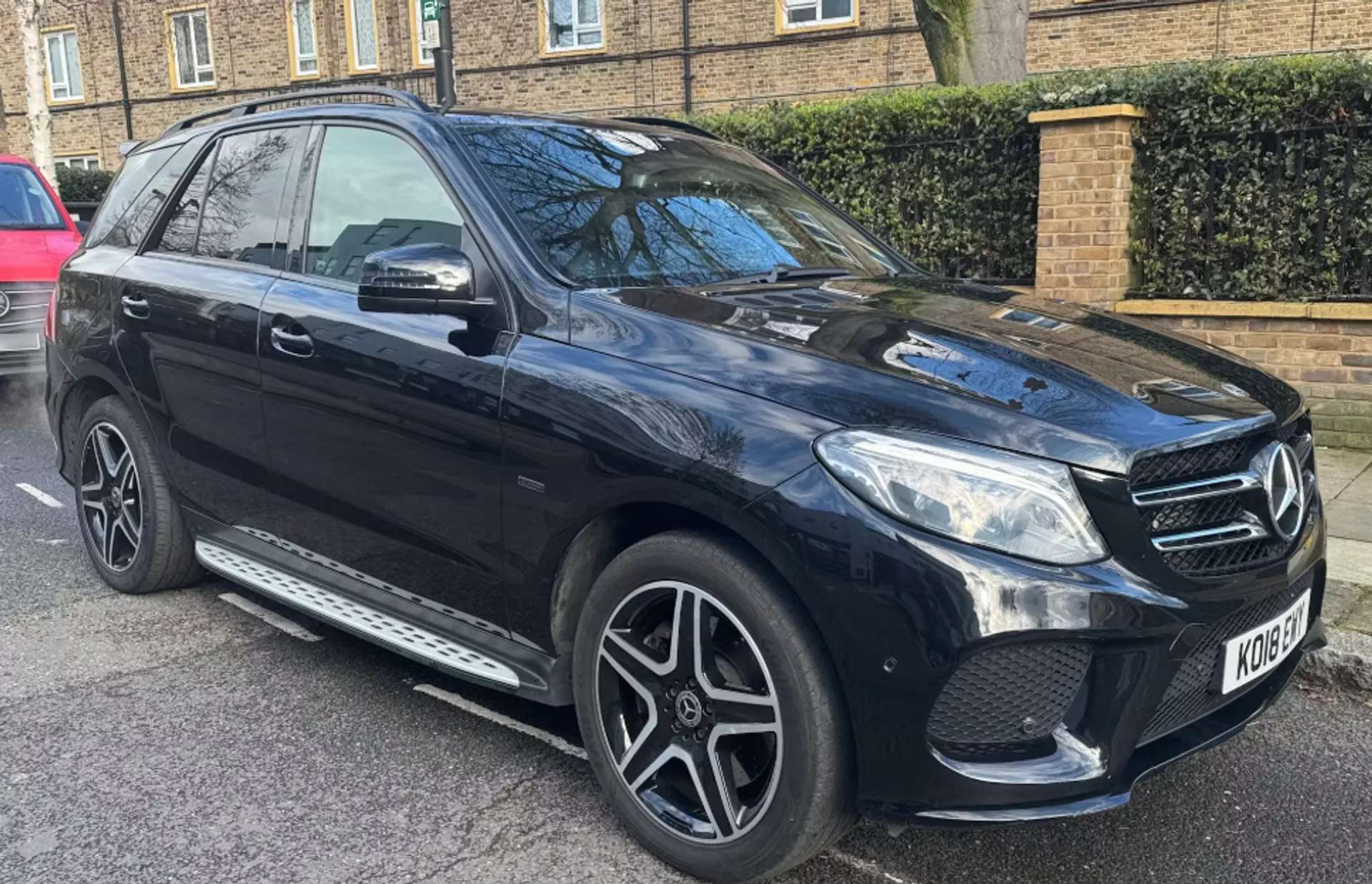 Check out this Mercedes-benz Gle 2018 Hybrid Electric Automatic