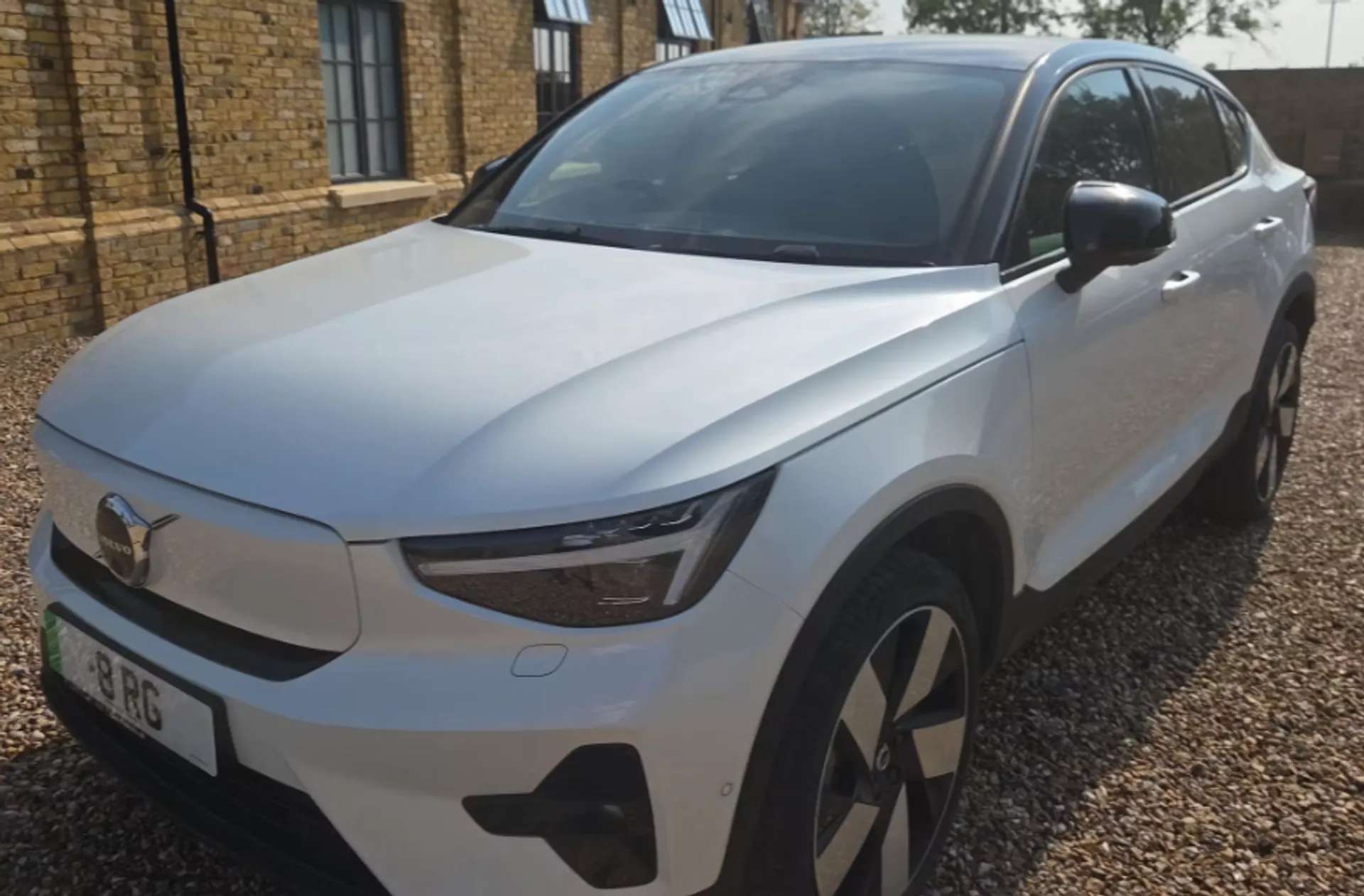 2022 VOLVO C40 2022 VOLVO C40