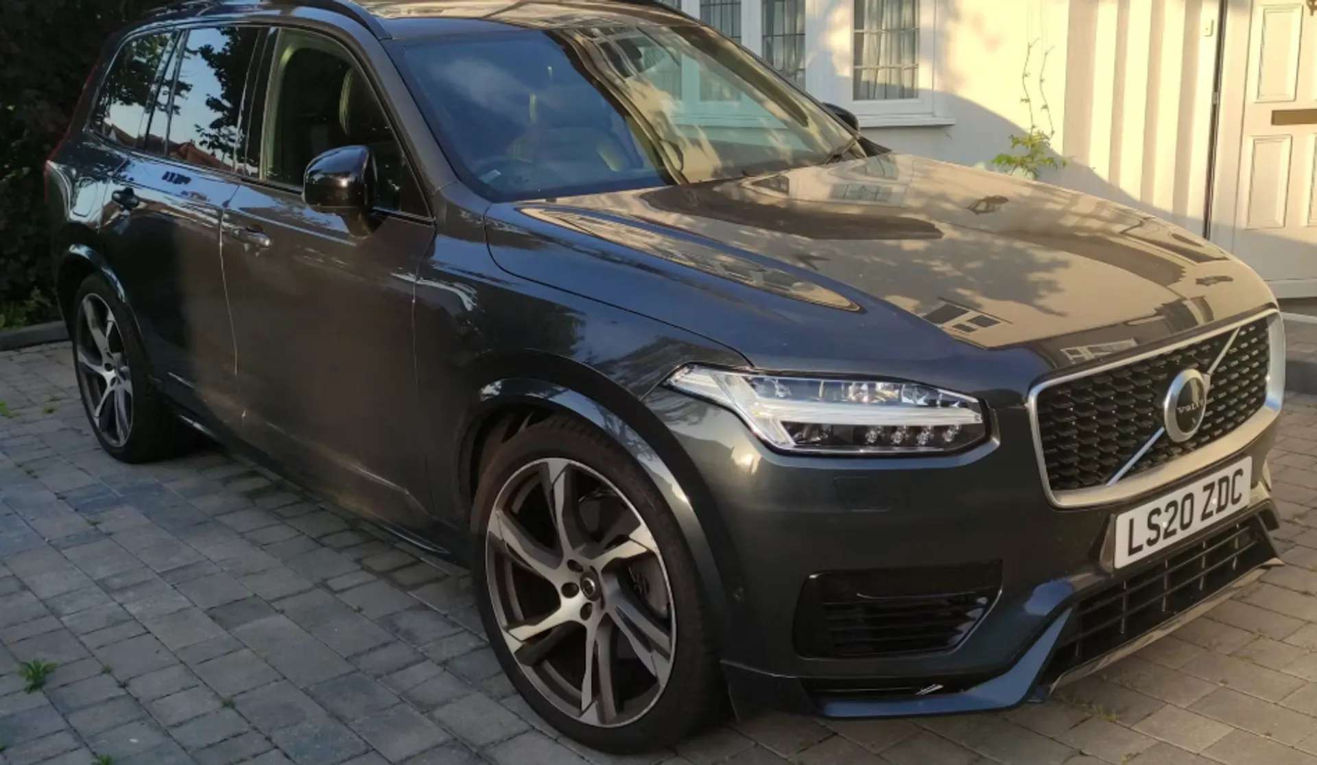 2020 VOLVO XC90 2020 VOLVO XC90