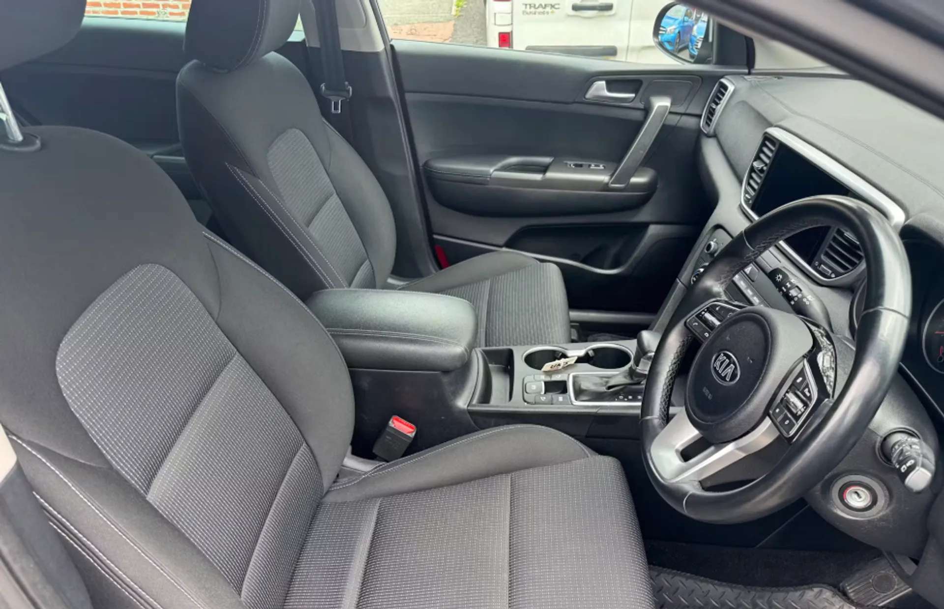 2021 KIA SPORTAGE 2021 KIA SPORTAGE