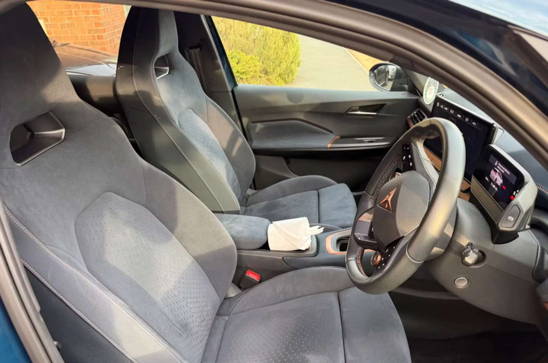 2023 CUPRA BORN 2023 CUPRA BORN