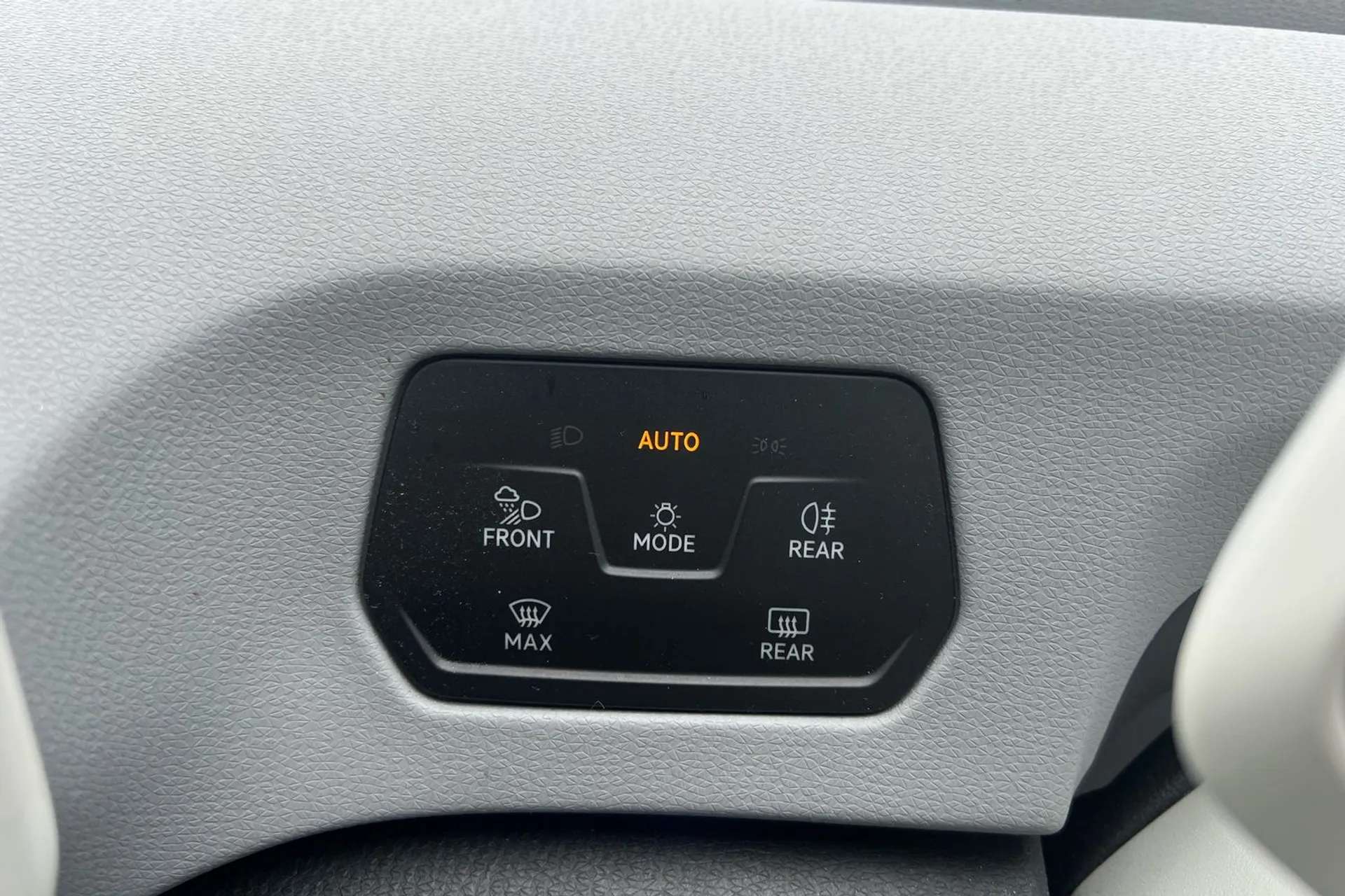 2020 VOLKSWAGEN ID.3 2020 VOLKSWAGEN ID.3