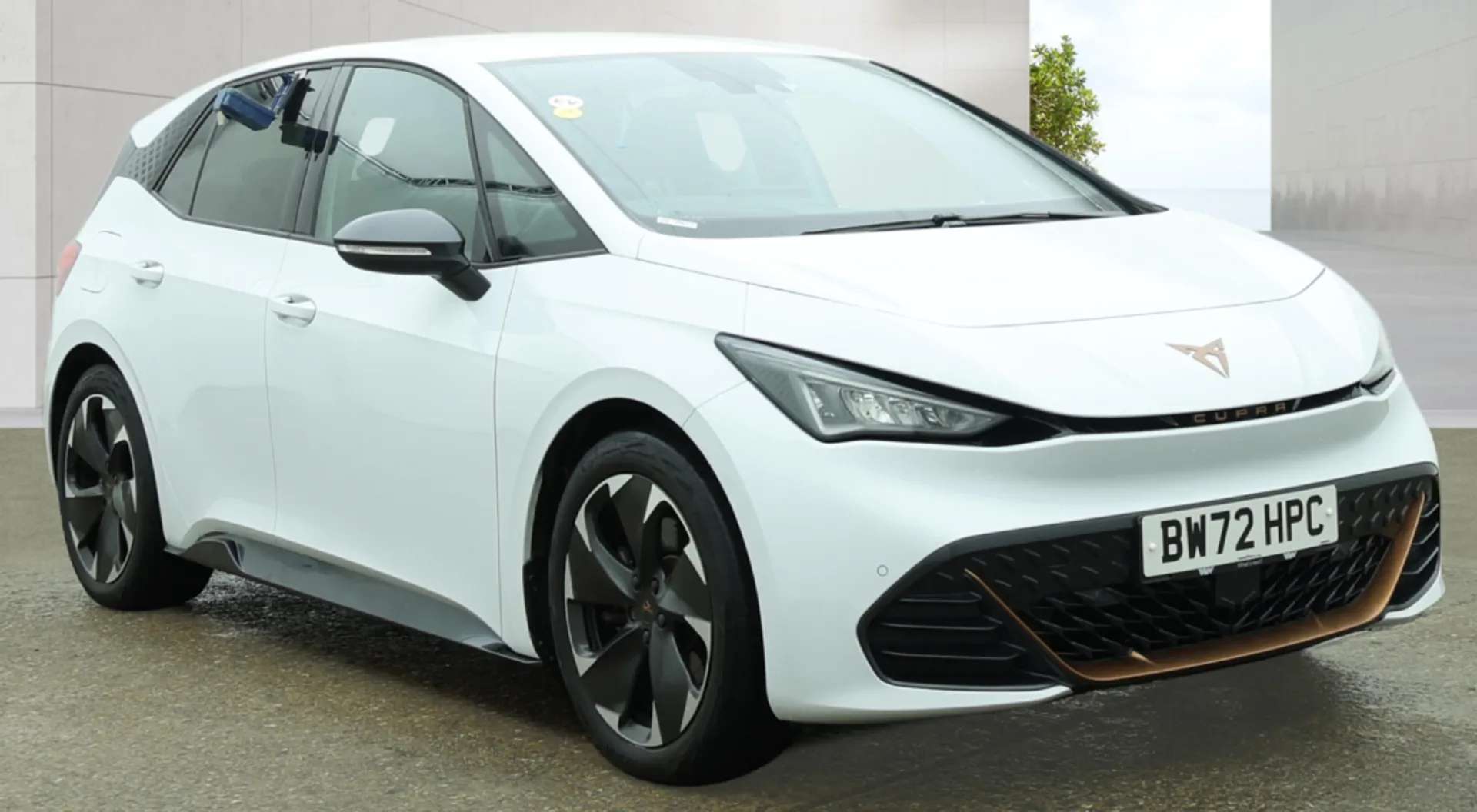 A 2023 CUPRA BORN 169kW e-Boost V2 58kWh 5dr Auto [ Front/rear park distance control , Bluetooth without wireless charger , Augmented reality head up display , Heated f A 2023 CUPRA BORN 169kW e-Boost V2 58kWh 5dr Auto [ Front/rear park distance control , Bluetooth without wireless charger , Augmented reality head up display , Heated f