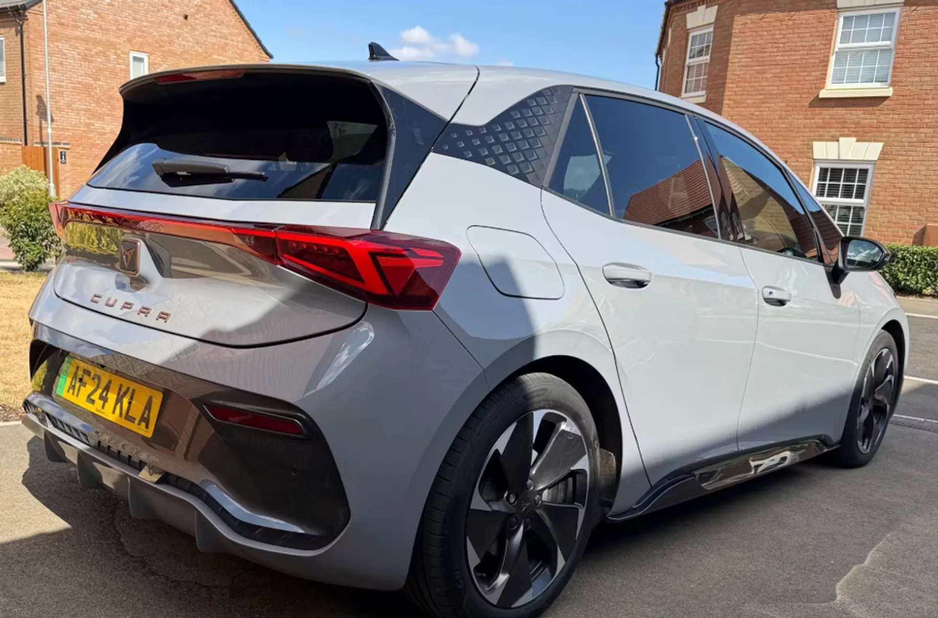 2024 CUPRA BORN 2024 CUPRA BORN