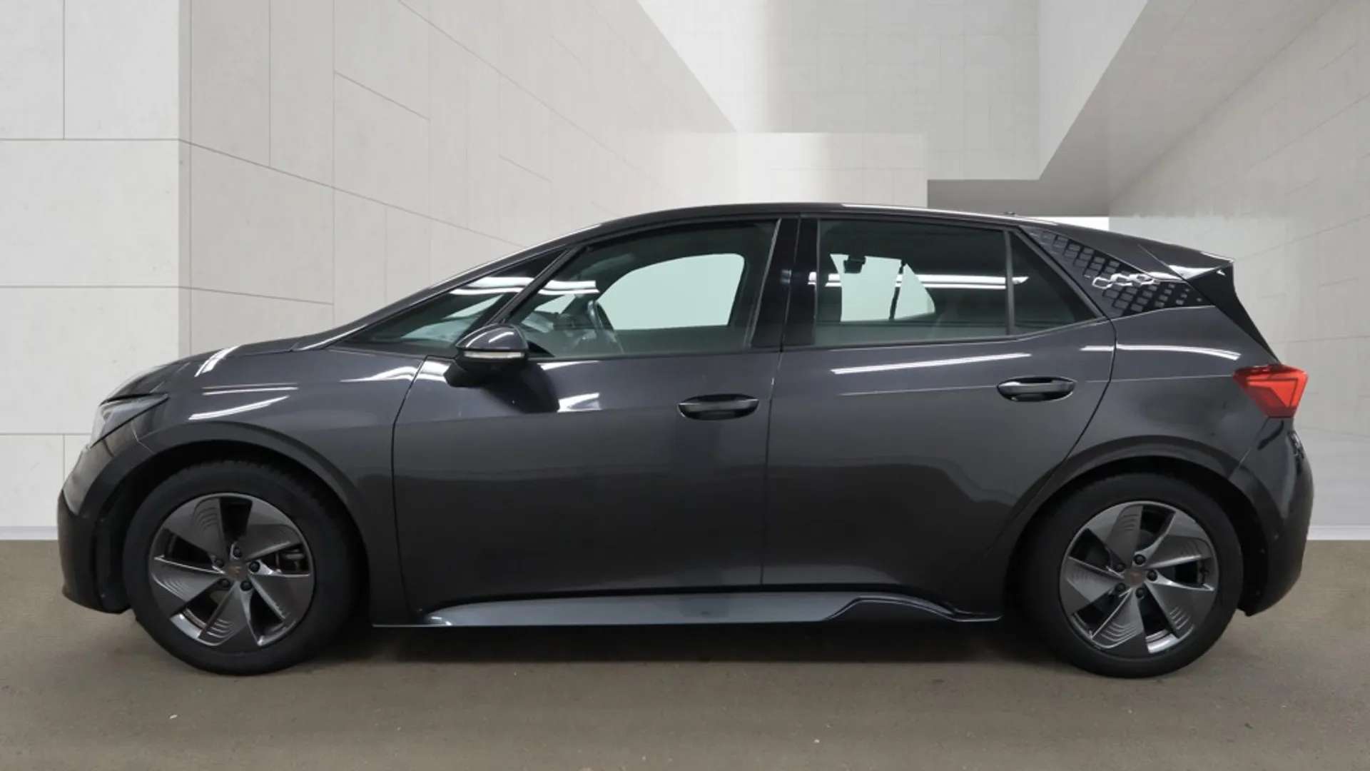 2023 CUPRA BORN 2023 CUPRA BORN