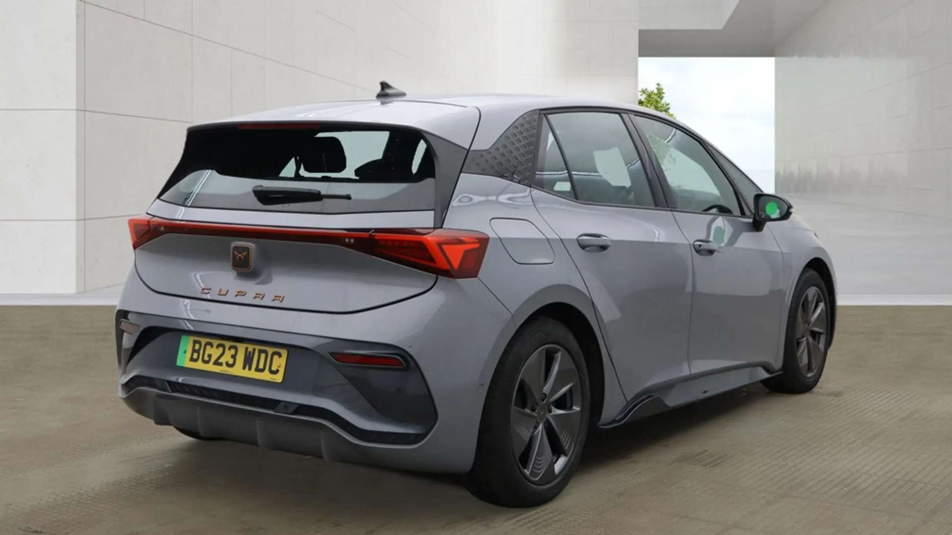 2023 CUPRA BORN 2023 CUPRA BORN