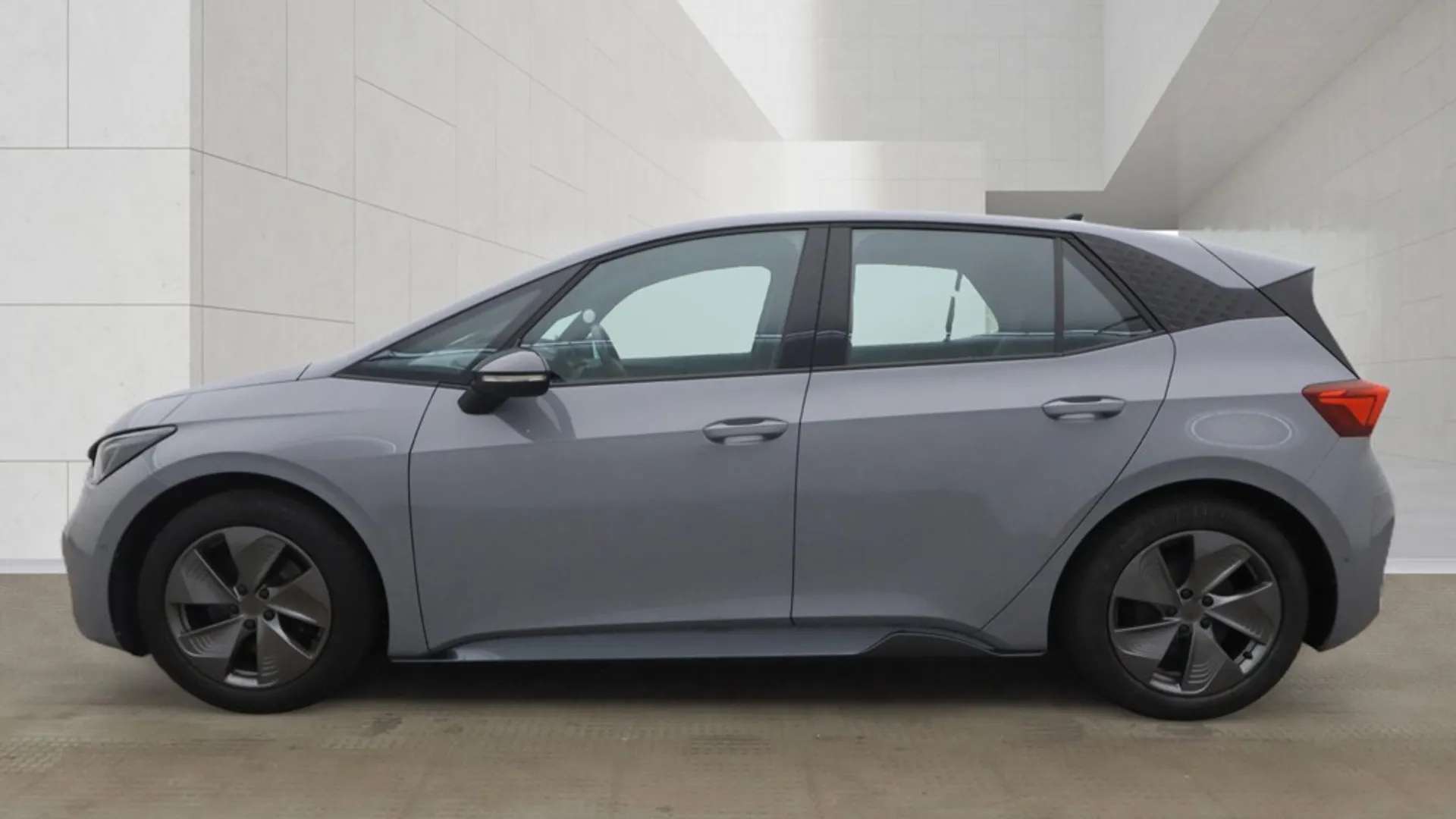 2023 CUPRA BORN 2023 CUPRA BORN