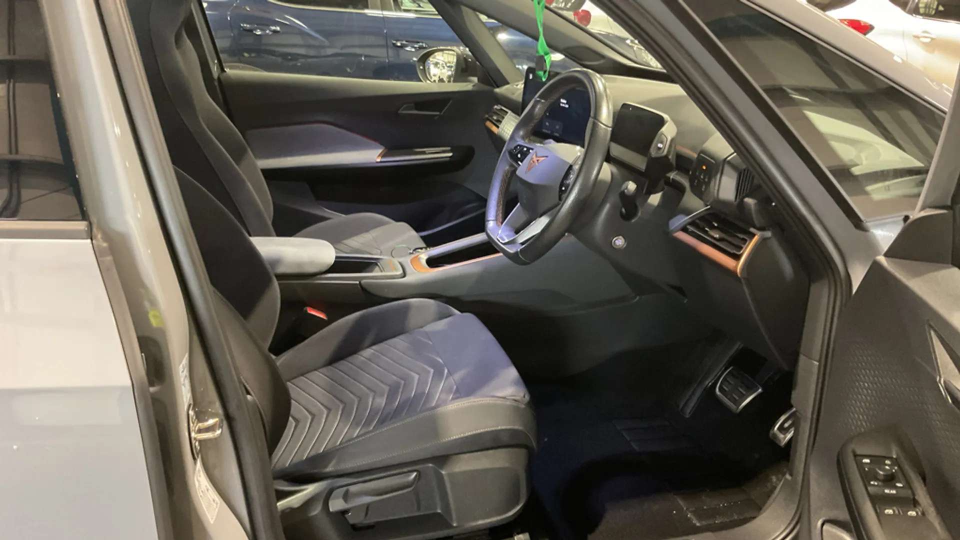 2023 CUPRA BORN 2023 CUPRA BORN