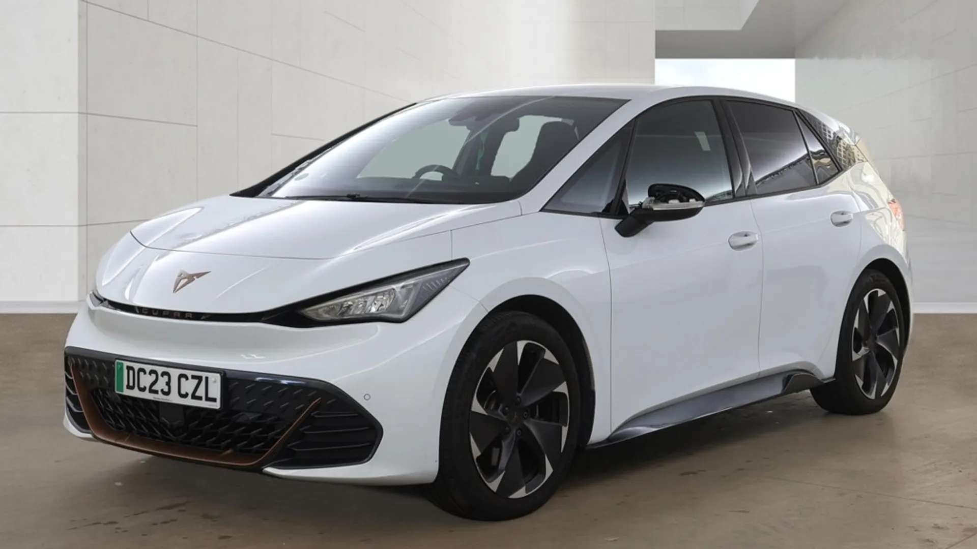 2023 CUPRA BORN 2023 CUPRA BORN