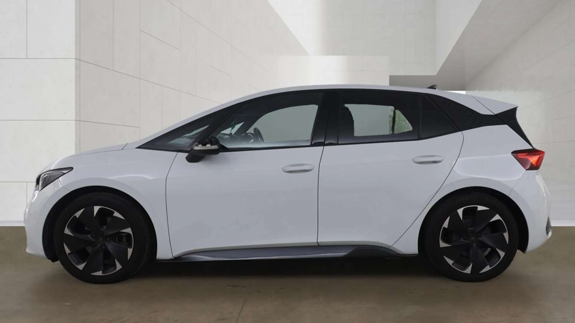 2023 CUPRA BORN 2023 CUPRA BORN