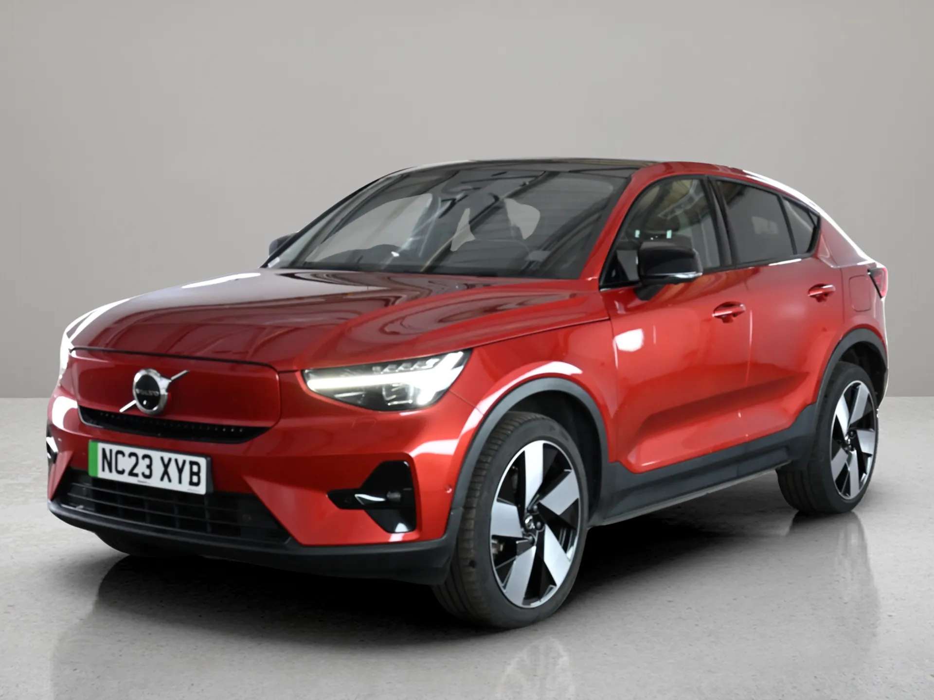 A 2023 VOLVO C40 170kW Recharge Ultimate 69kWh 5dr Auto [ Bluetooth handsfree system, Front and Rear Park Assist, 360 degree surround view parking camera with side pro A 2023 VOLVO C40 170kW Recharge Ultimate 69kWh 5dr Auto [ Bluetooth handsfree system, Front and Rear Park Assist, 360 degree surround view parking camera with side pro