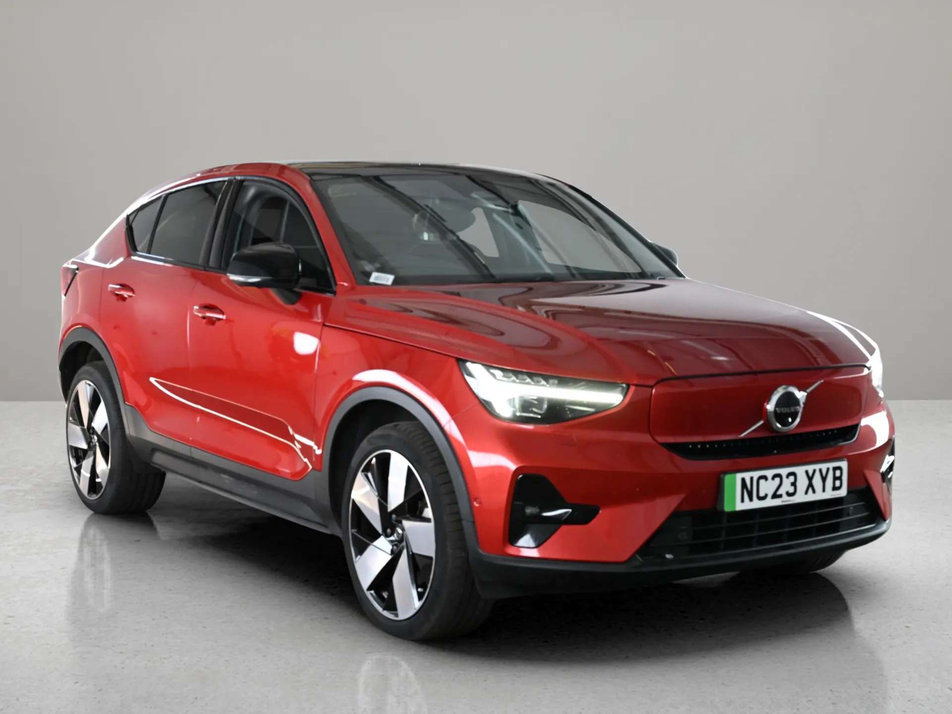 A 2023 VOLVO C40 170kW Recharge Ultimate 69kWh 5dr Auto [ Bluetooth handsfree system, Front and Rear Park Assist, 360 degree surround view parking camera with side pro A 2023 VOLVO C40 170kW Recharge Ultimate 69kWh 5dr Auto [ Bluetooth handsfree system, Front and Rear Park Assist, 360 degree surround view parking camera with side pro