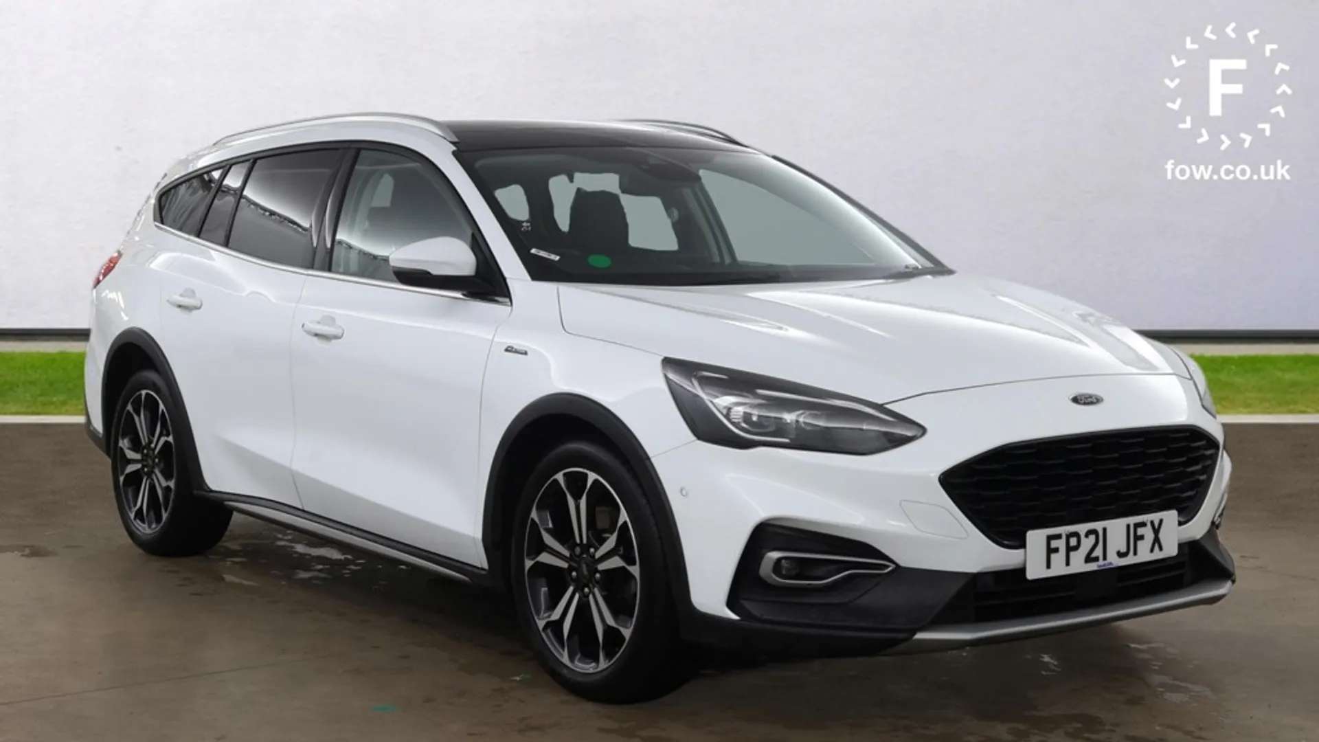 A 2021 FORD FOCUS VIGNALE 2.0 EcoBlue Active X 5dr Hands free power tailgate, Wireless charging pad, Leather A 2021 FORD FOCUS VIGNALE 2.0 EcoBlue Active X 5dr Hands free power tailgate, Wireless charging pad, Leather
