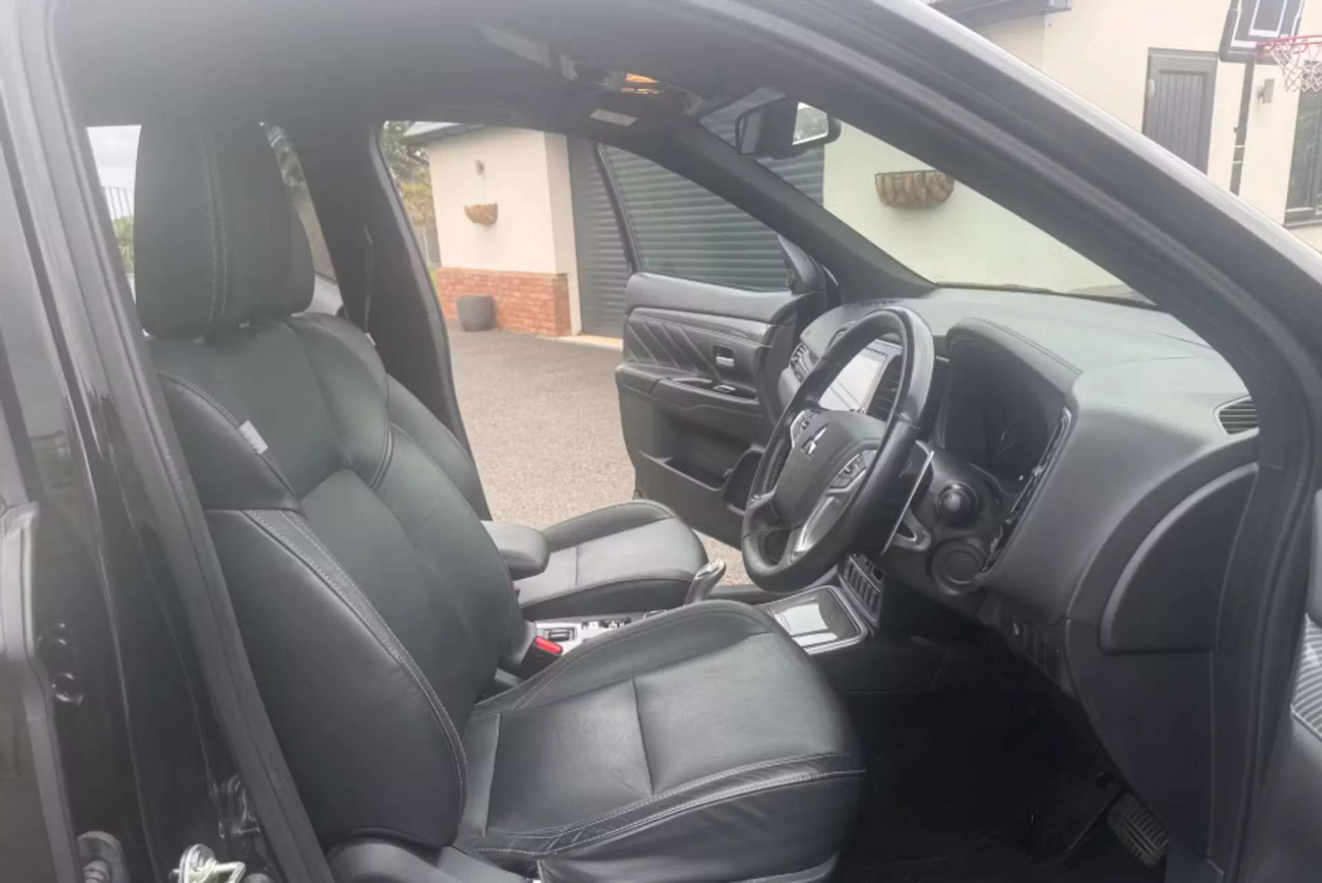 2021 MITSUBISHI OUTLANDER 2021 MITSUBISHI OUTLANDER