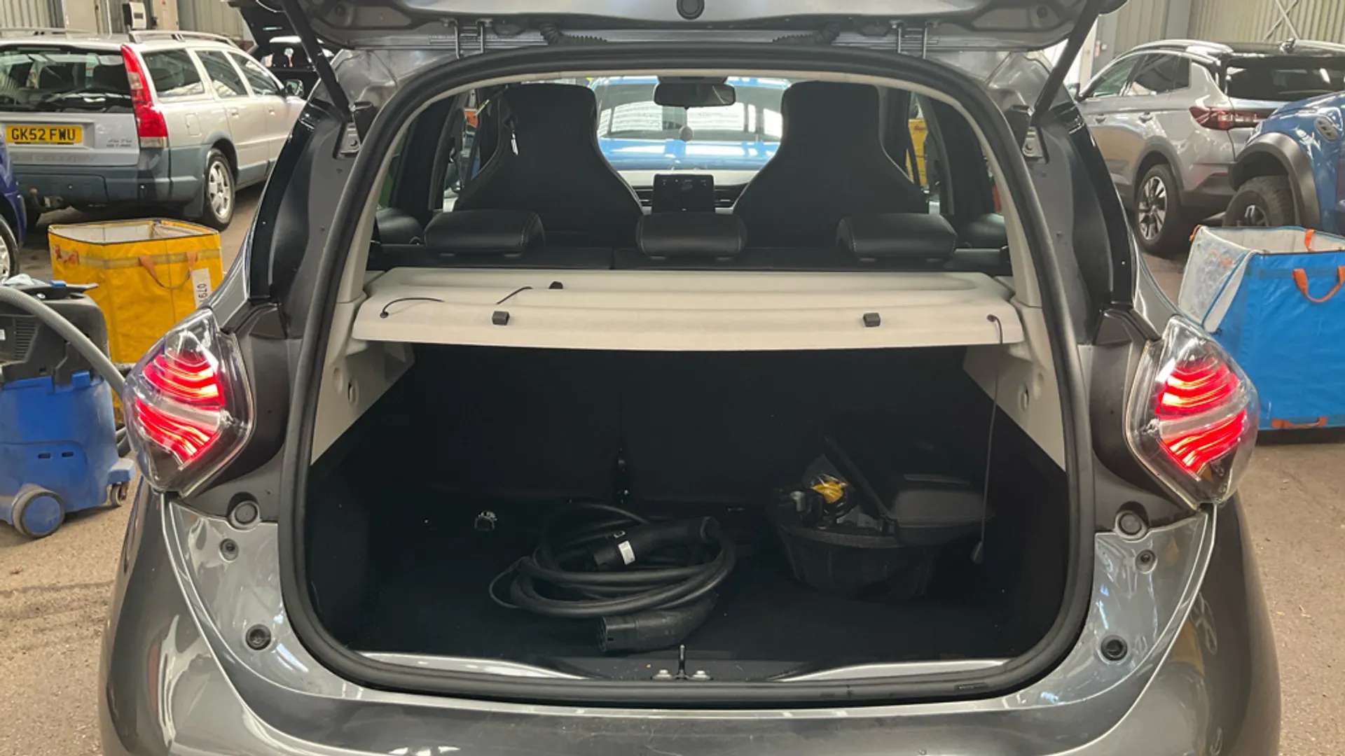 2023 RENAULT ZOE 2023 RENAULT ZOE