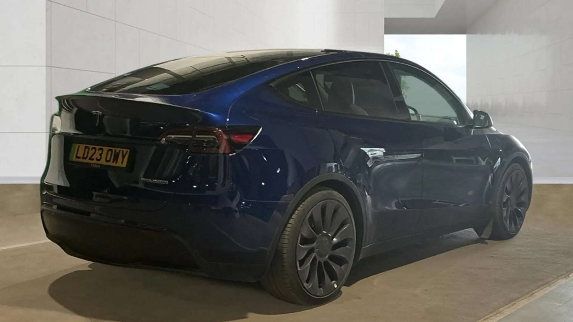 2023 TESLA MODEL Y 2023 TESLA MODEL Y