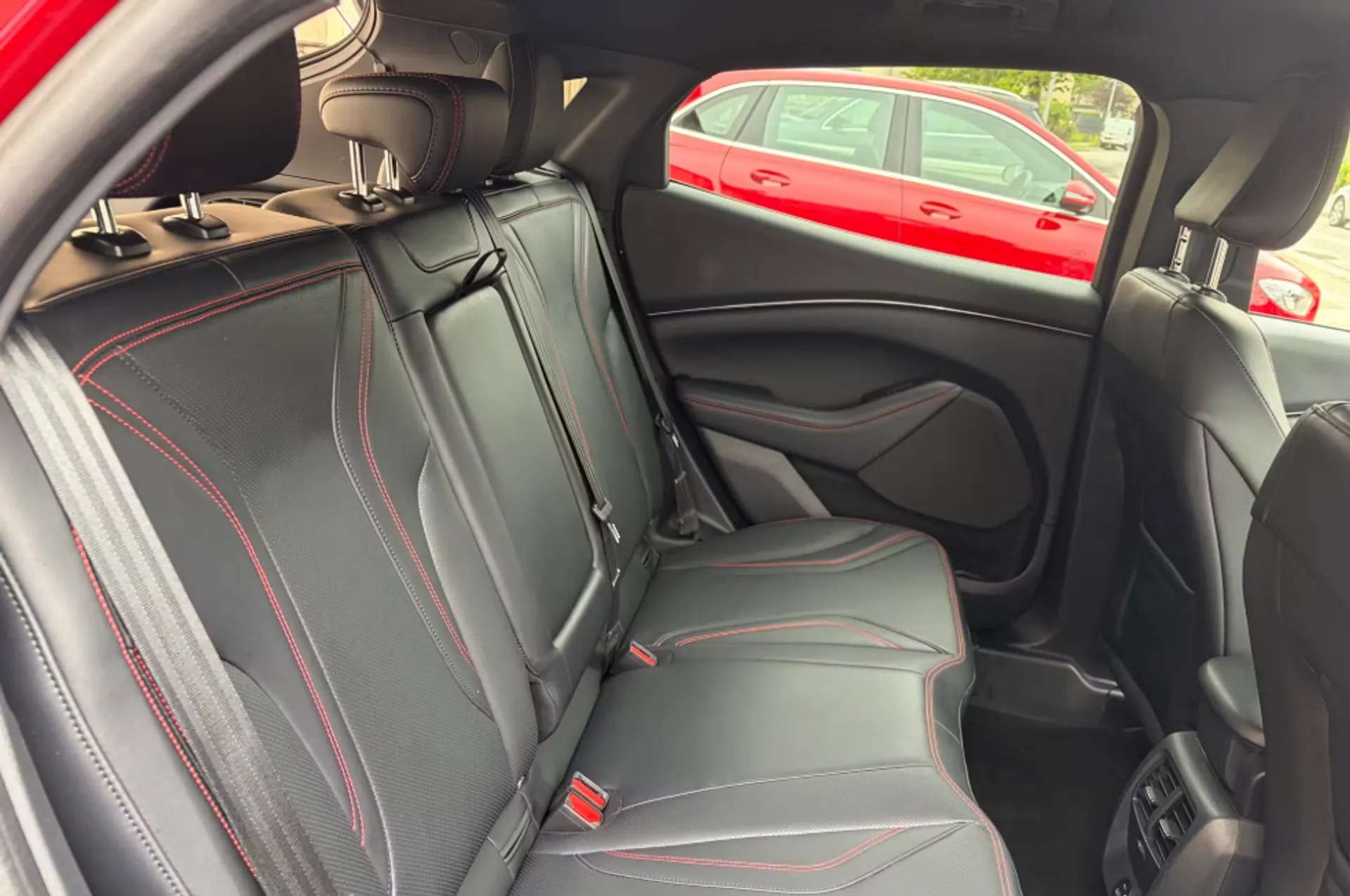2021 FORD MUSTANG MACH-E 2021 FORD MUSTANG MACH-E