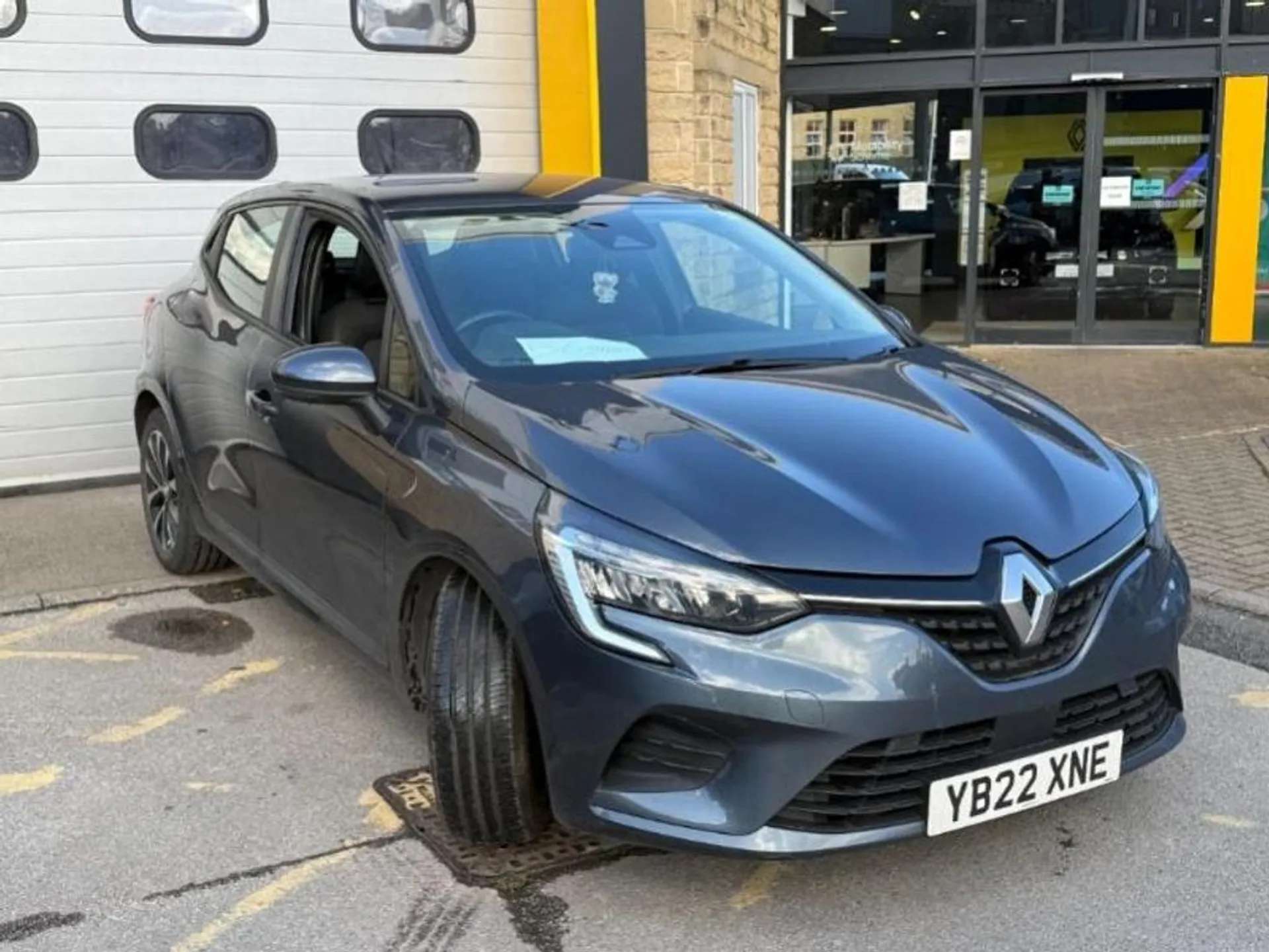 2022 RENAULT CLIO 2022 RENAULT CLIO
