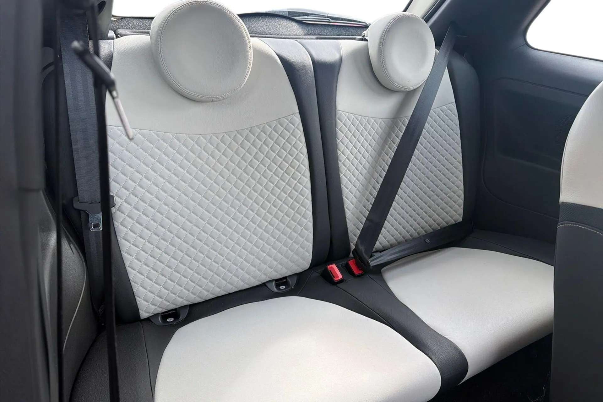 2022 FIAT 500 2022 FIAT 500