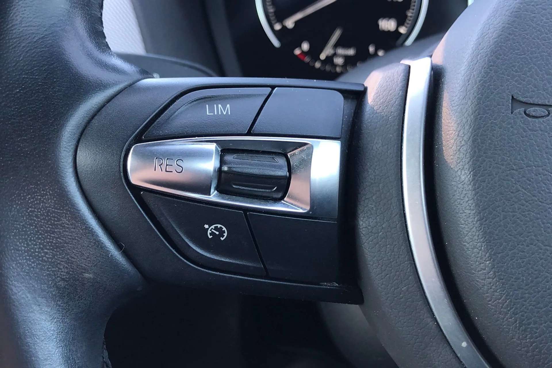 2019 BMW 1 SERIES 2019 BMW 1 SERIES