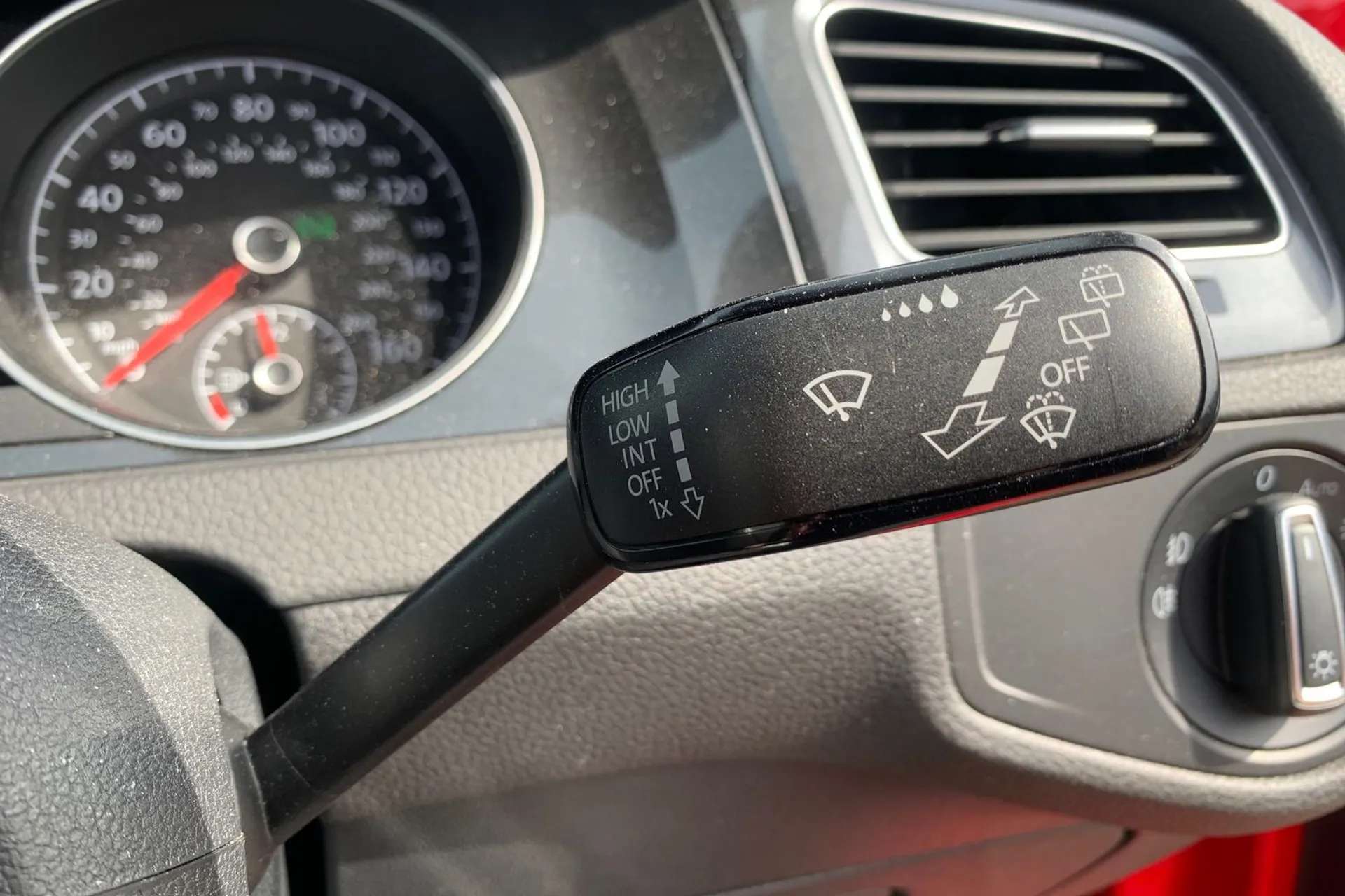 2019 VOLKSWAGEN GOLF 2019 VOLKSWAGEN GOLF