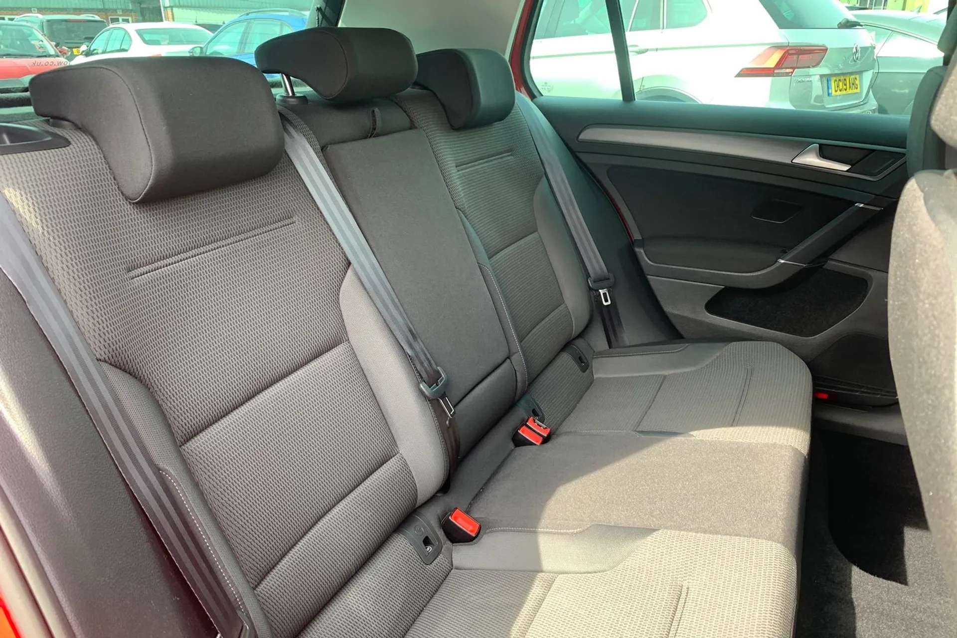 2019 VOLKSWAGEN GOLF 2019 VOLKSWAGEN GOLF