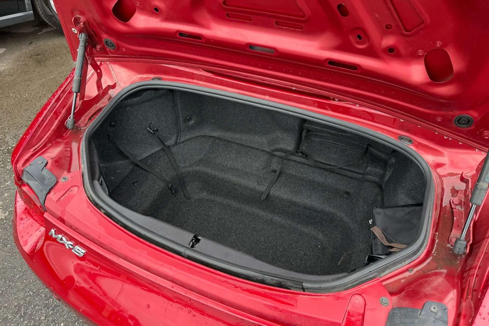 2016 MAZDA MX-5 2016 MAZDA MX-5