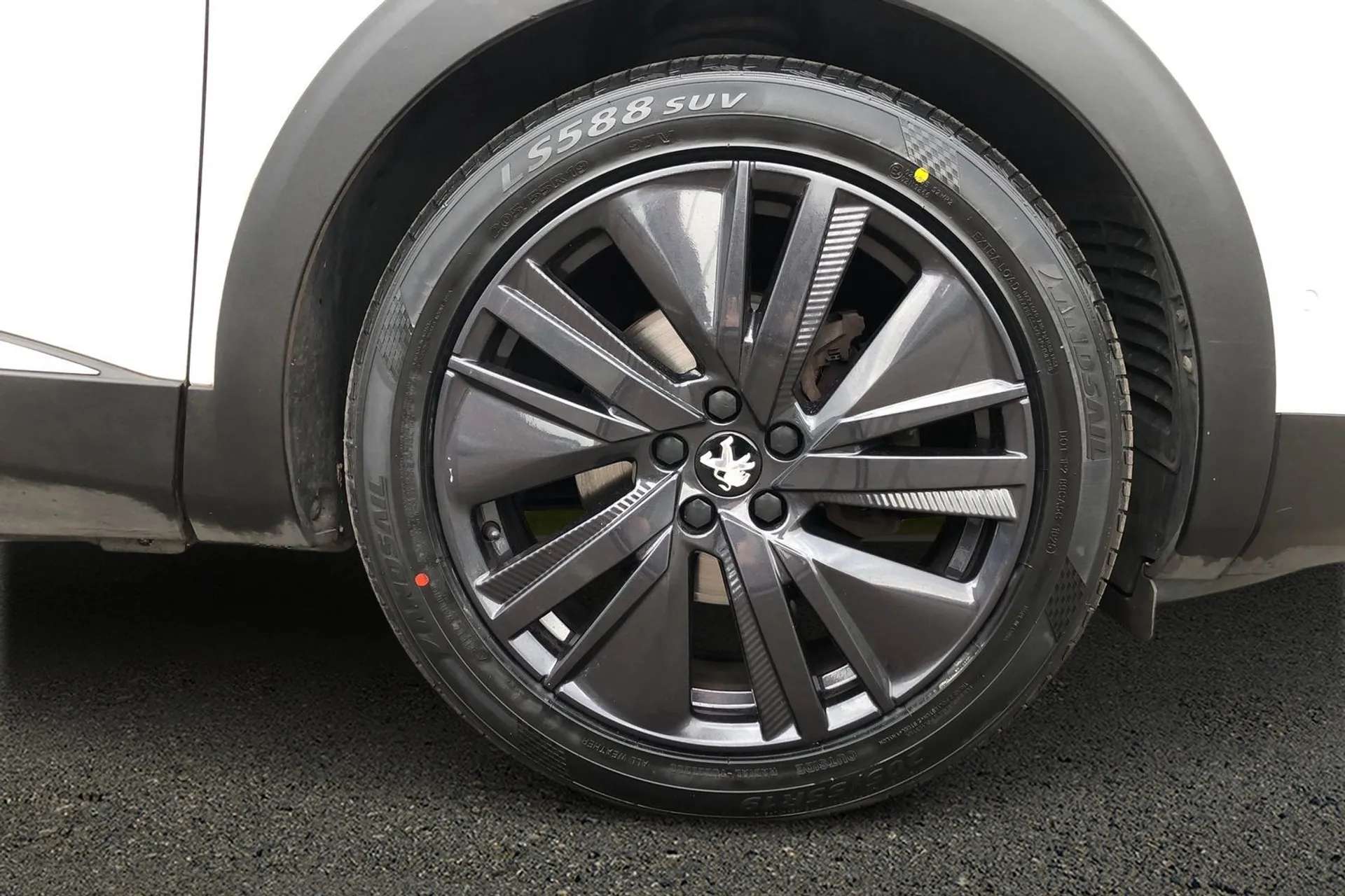 2021 PEUGEOT 5008 2021 PEUGEOT 5008