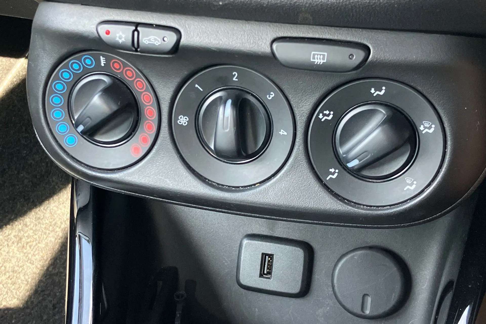 2019 VAUXHALL CORSA 2019 VAUXHALL CORSA