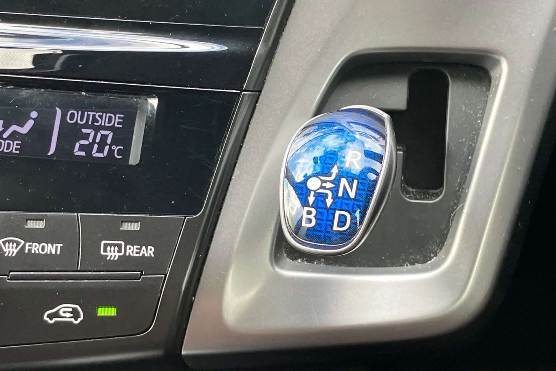 2019 TOYOTA PRIUS+ 2019 TOYOTA PRIUS+