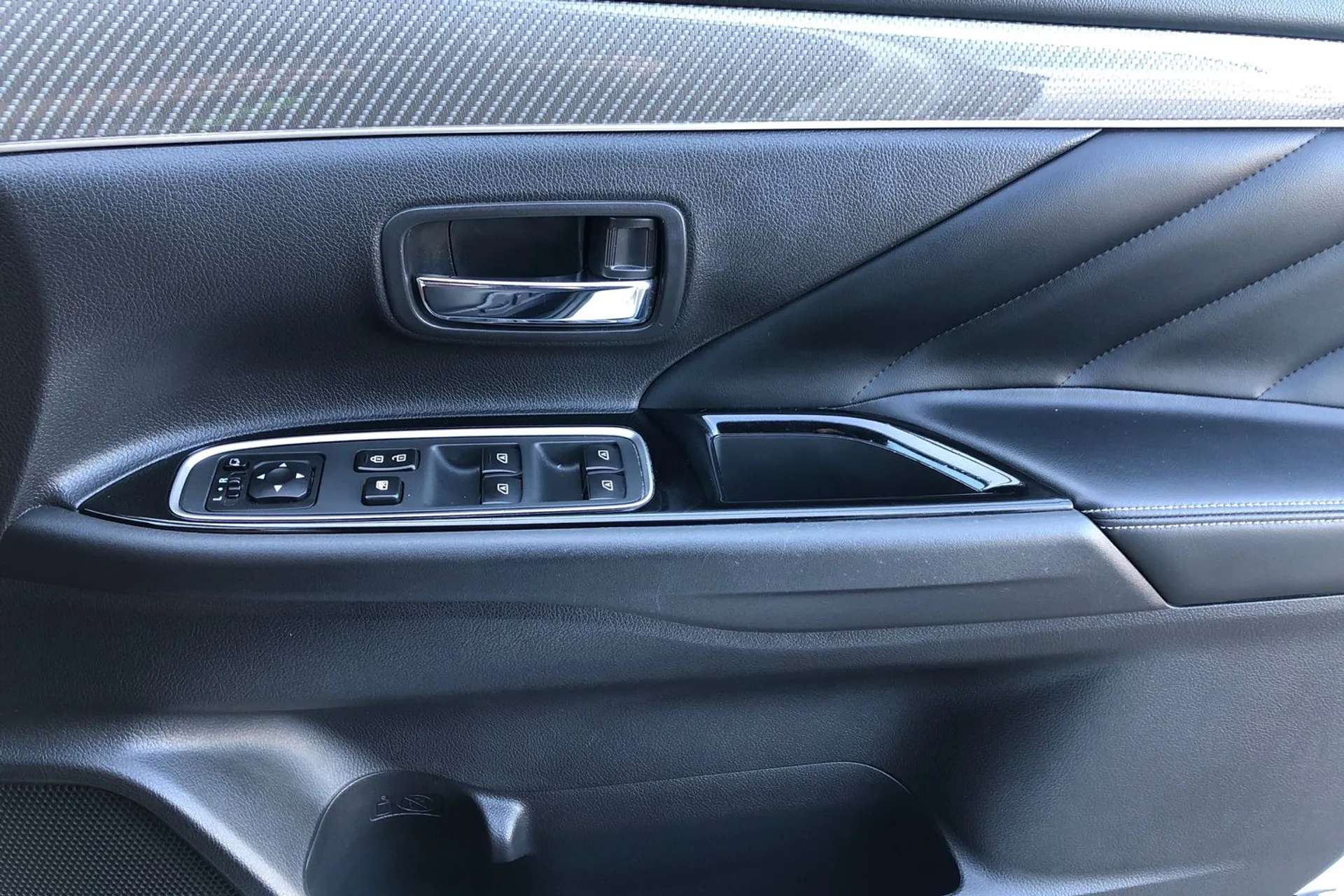 2021 MITSUBISHI OUTLANDER 2021 MITSUBISHI OUTLANDER