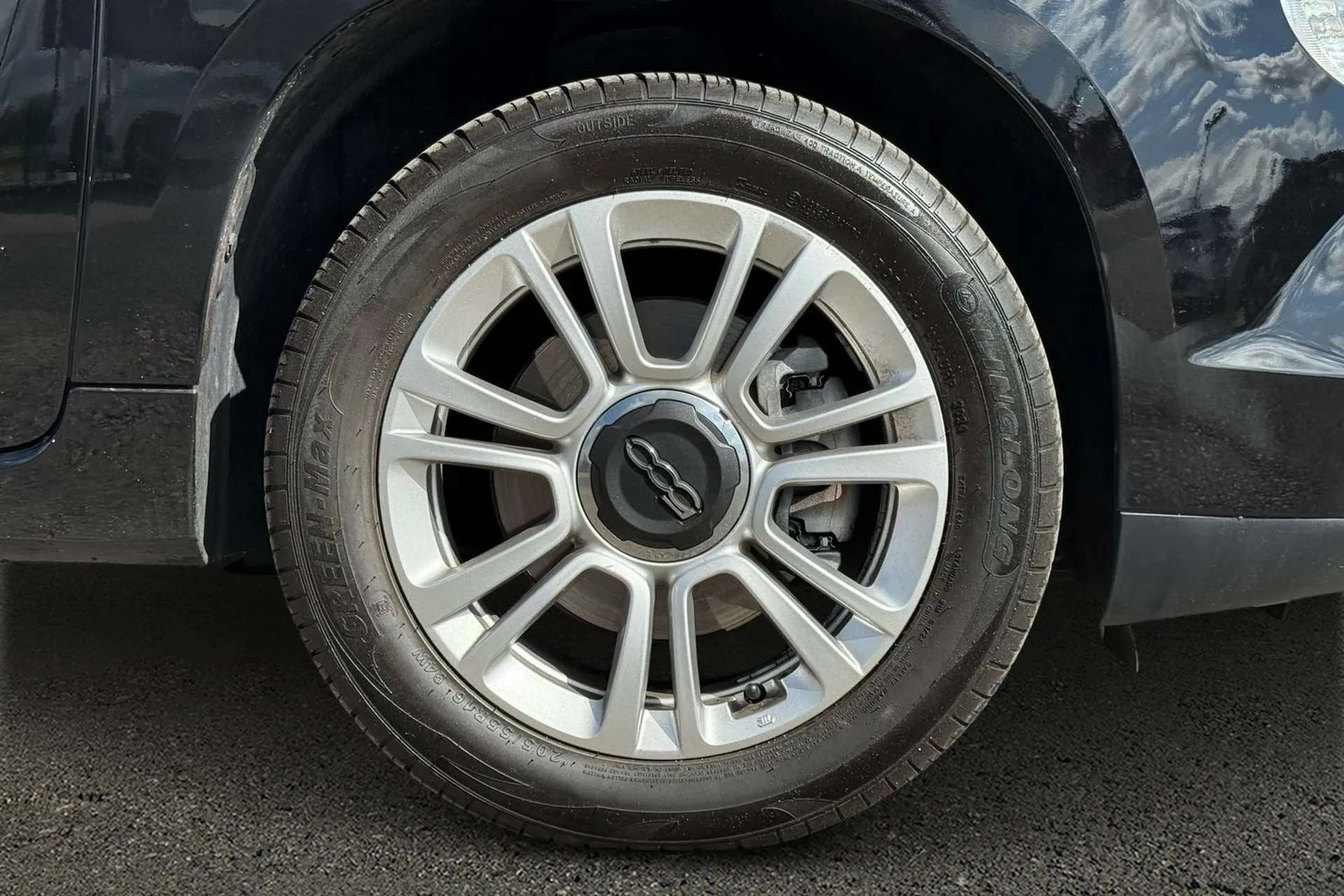 2019 FIAT 500L 2019 FIAT 500L