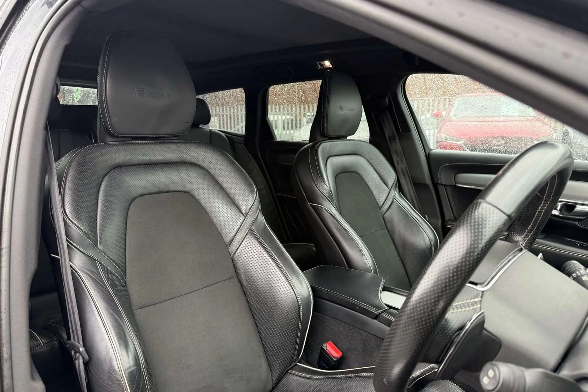 2019 VOLVO V90 2019 VOLVO V90