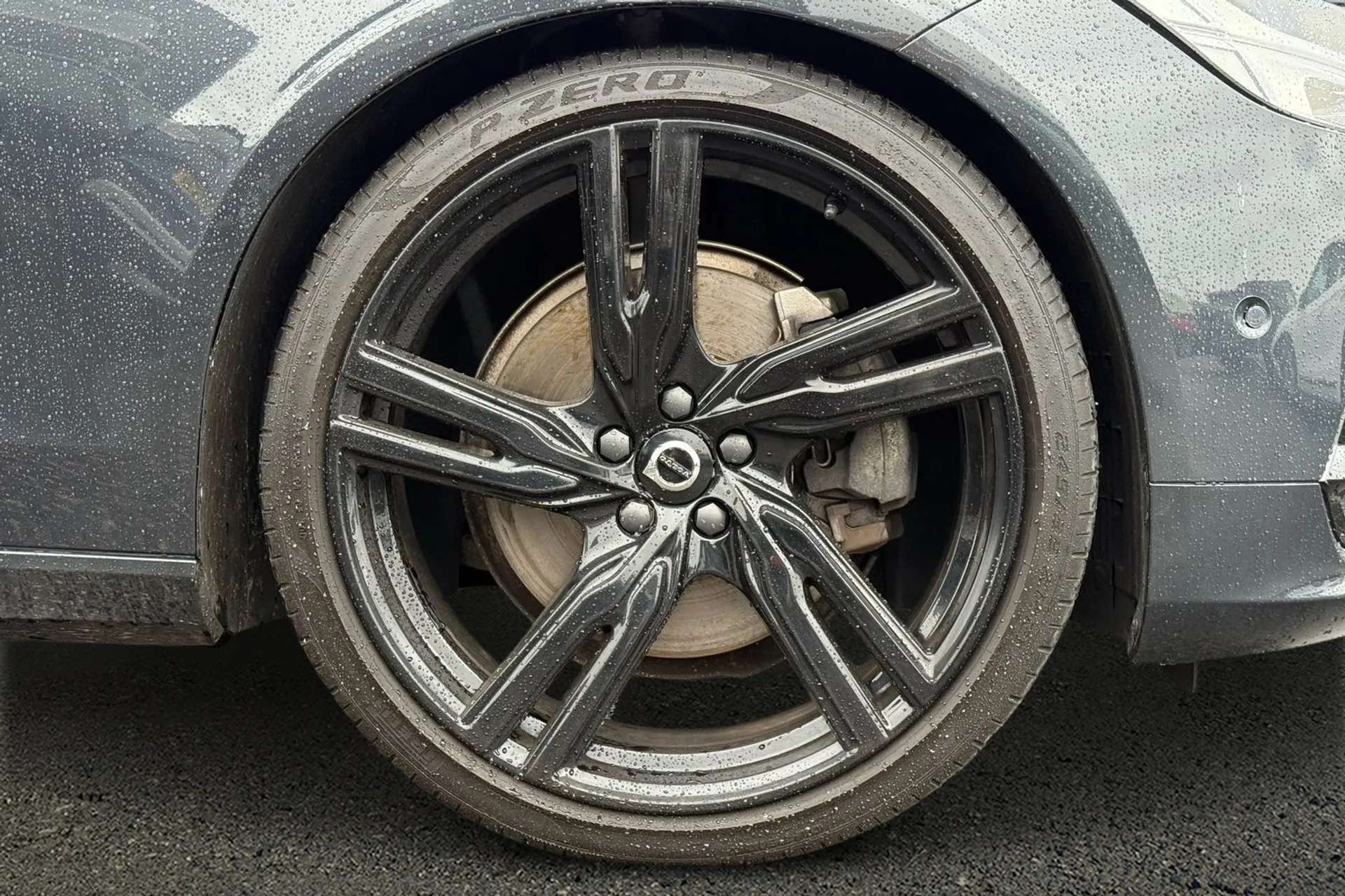 2019 VOLVO V90 2019 VOLVO V90