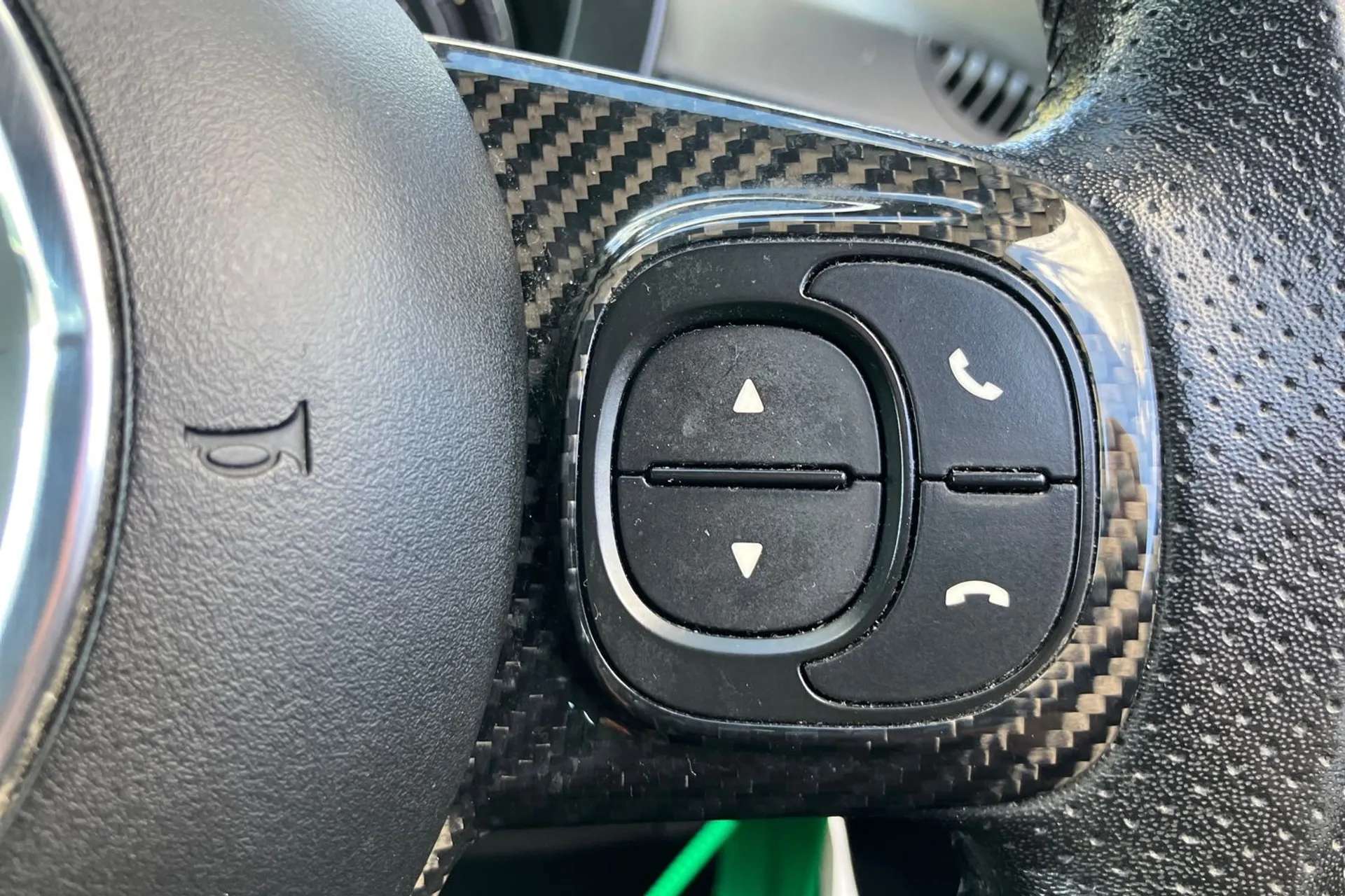 2017 ABARTH 595 2017 ABARTH 595