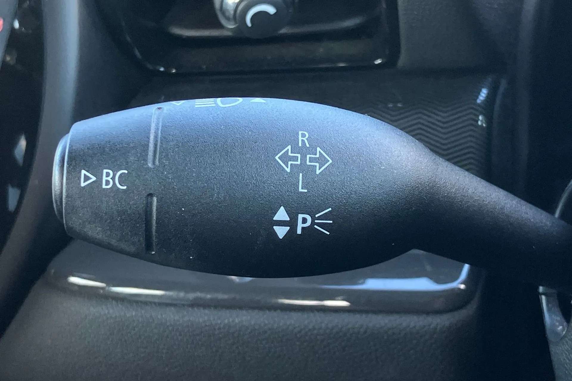 2020 MINI CLUBMAN 2020 MINI CLUBMAN