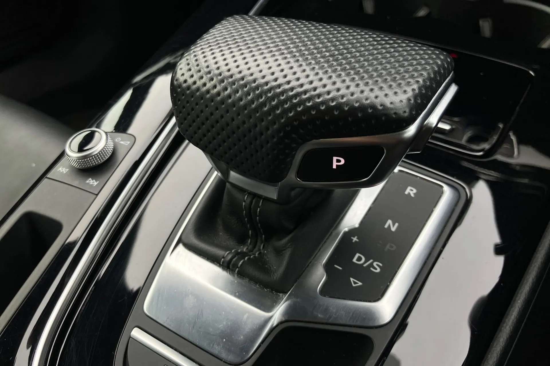 2021 AUDI A5 2021 AUDI A5